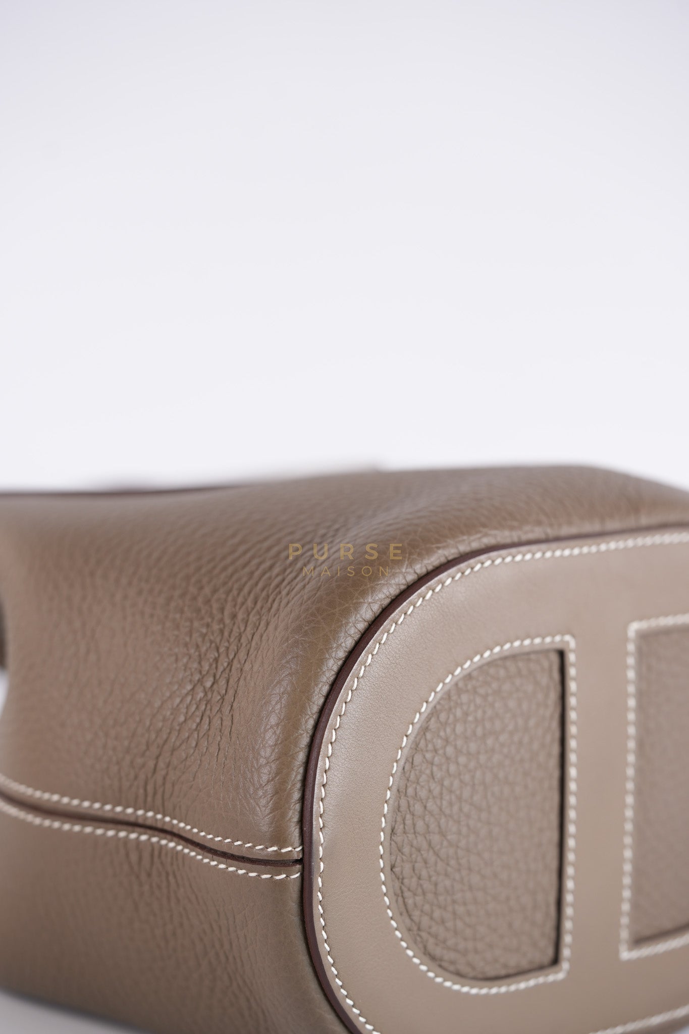 In The Loop in Etoupe Clemence Taurillon Leather and Gold Hardware Stamp B (2023) | Purse Maison Luxury Bags Shop