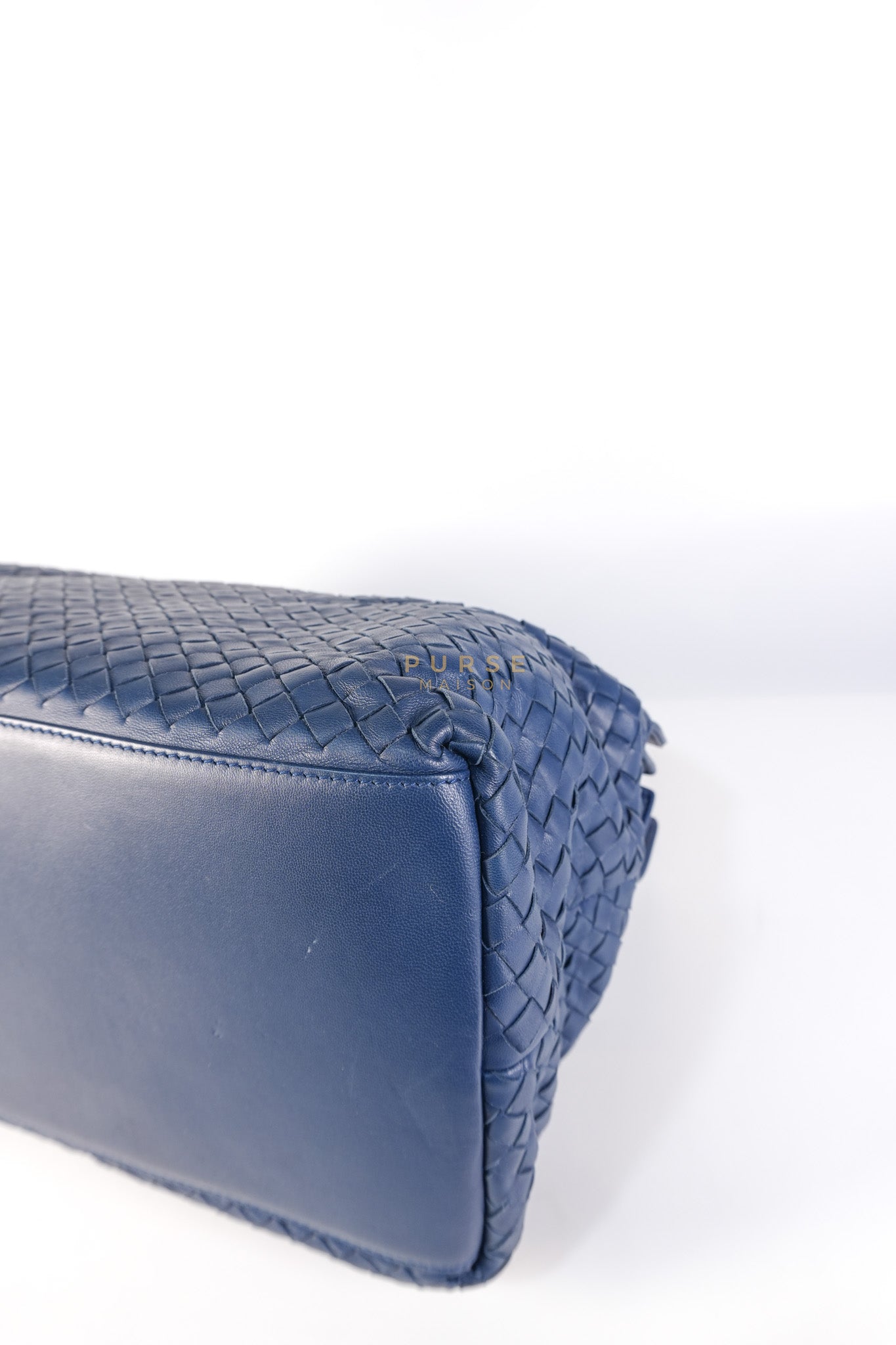 Intercciato Double Zipped Tote Bag in Blue Woven Leather | Purse Maison Luxury Bags Shop