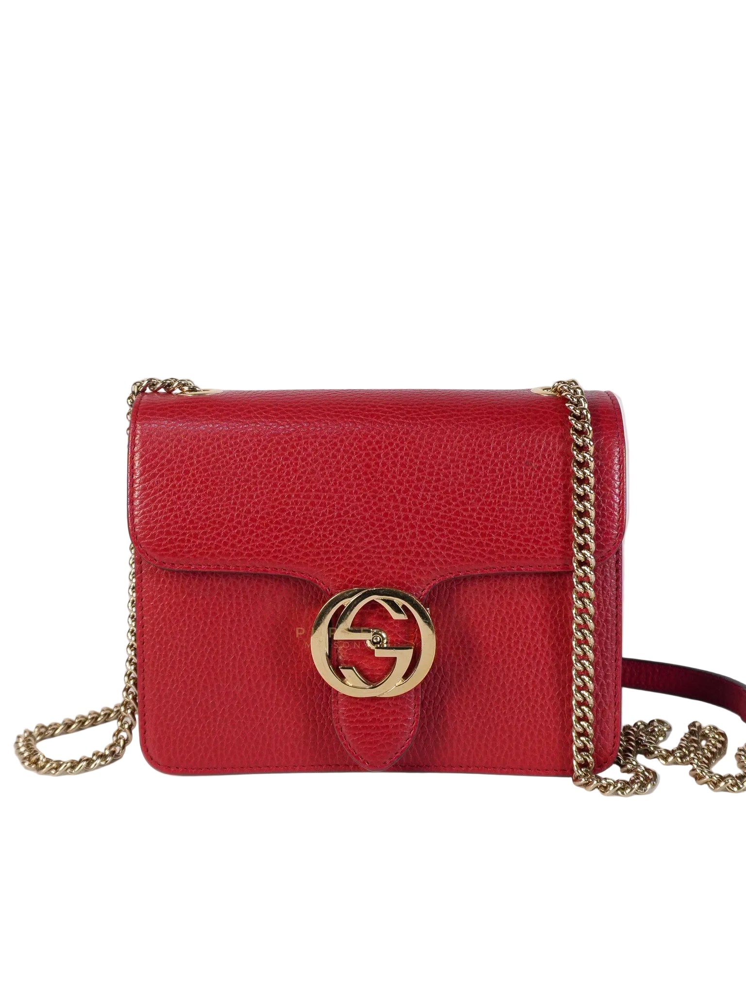 Interlocking G Dollar in Red Grained Calfskin Leather | Purse Maison Luxury Bags Shop