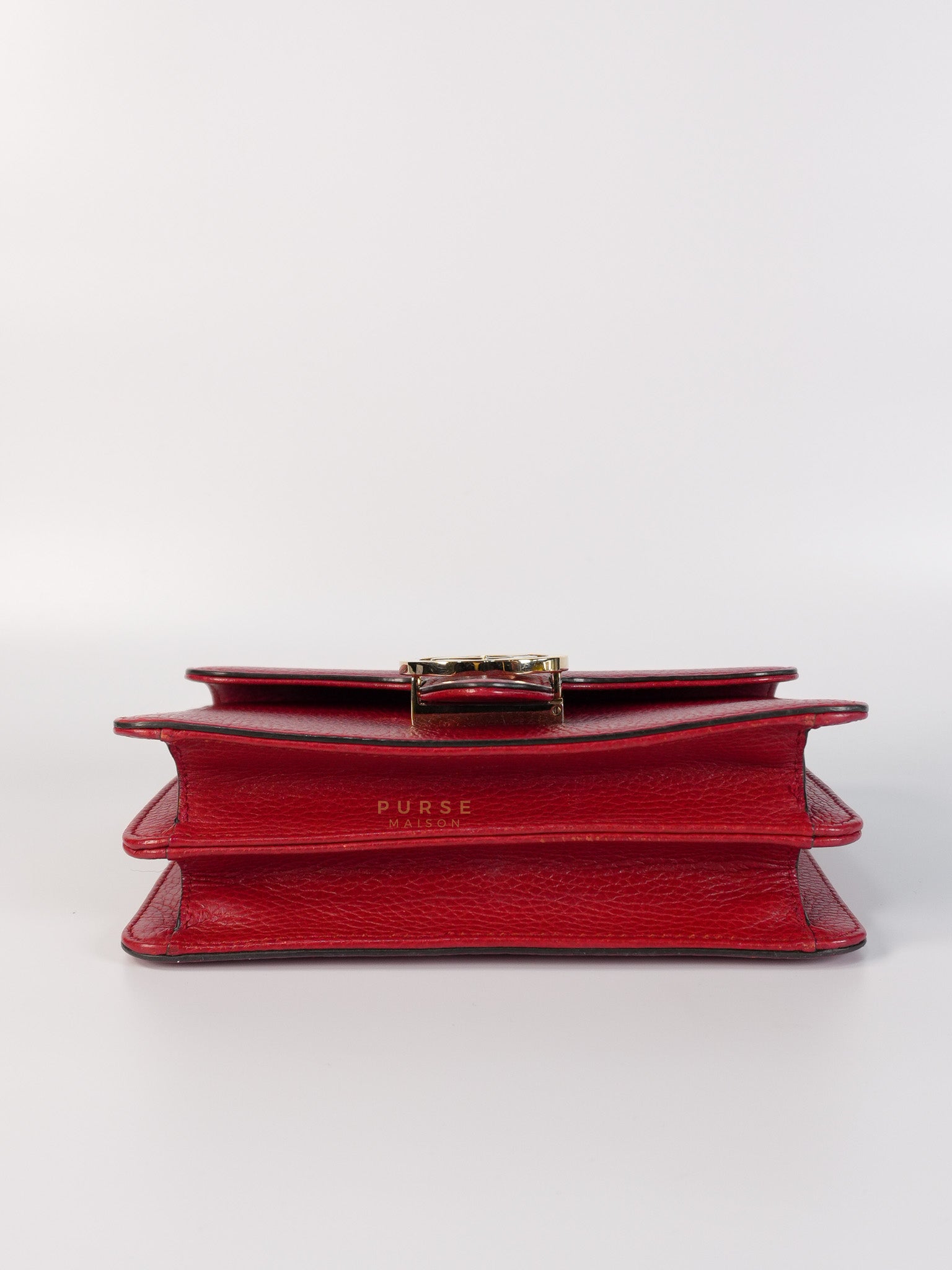 Interlocking G Dollar in Red Grained Calfskin Leather | Purse Maison Luxury Bags Shop