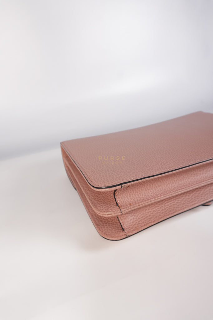 Interlocking G Medium in Pink Grained Calfskin Leather Chain Strap Bag | Purse Maison Luxury Bags Shop