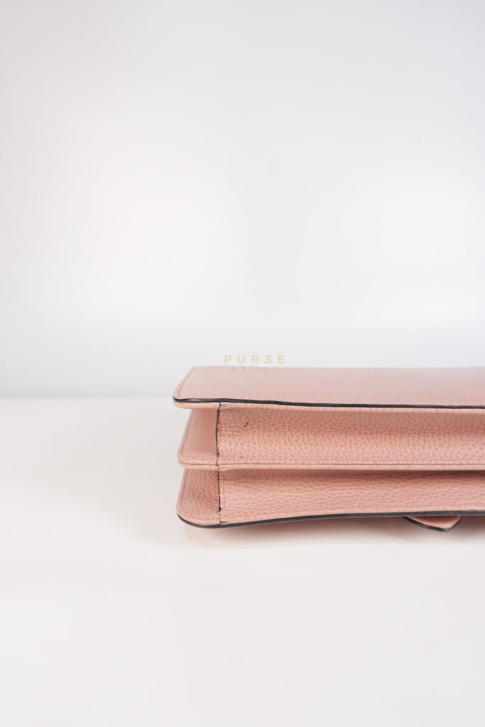 Interlocking G Medium in Pink Grained Calfskin Leather Chain Strap Bag | Purse Maison Luxury Bags Shop