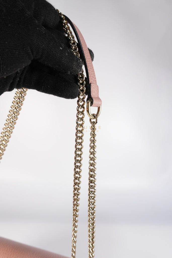 Interlocking G Medium in Pink Grained Calfskin Leather Chain Strap Bag | Purse Maison Luxury Bags Shop