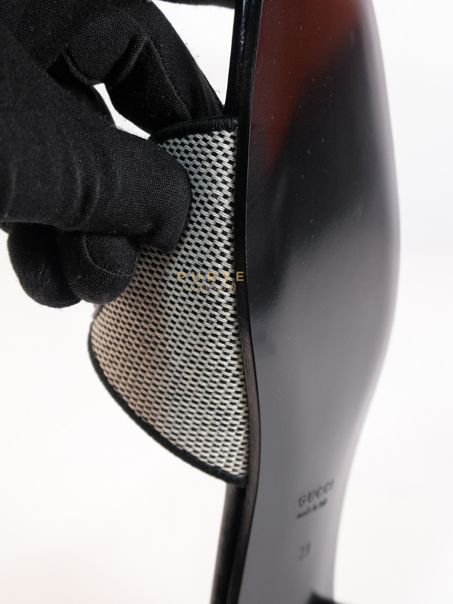 Interlocking G Slide Sandals in Black Size 39 EU (24.5cm) | Purse Maison Luxury Bags Shop