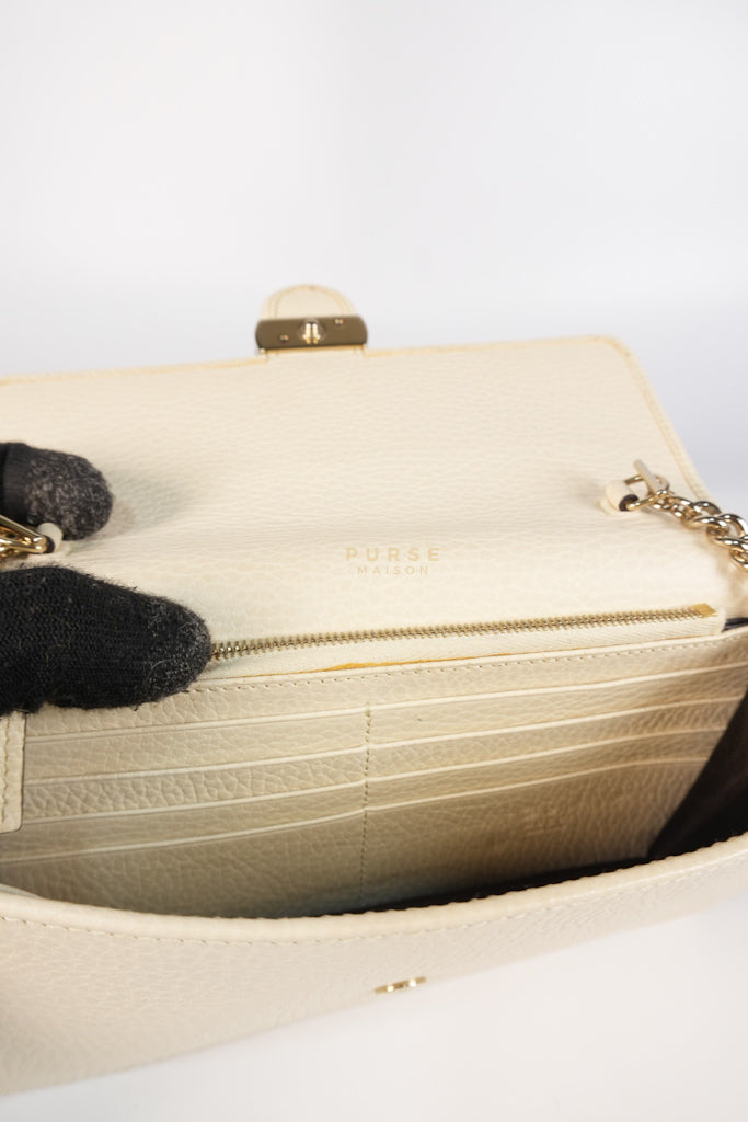 Interlocking G Wallet on Chain Ivory White in Grained Calfskin Leather | Purse Maison Luxury Bags Shop