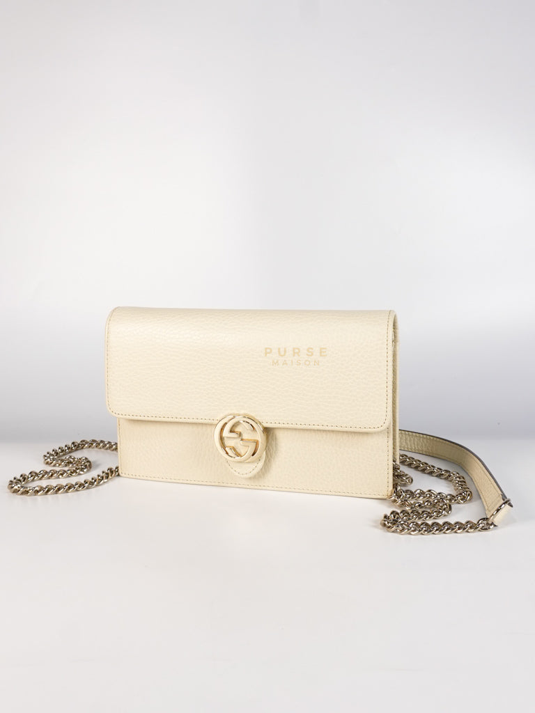 Interlocking G Wallet on Chain Ivory White in Grained Calfskin Leather | Purse Maison Luxury Bags Shop