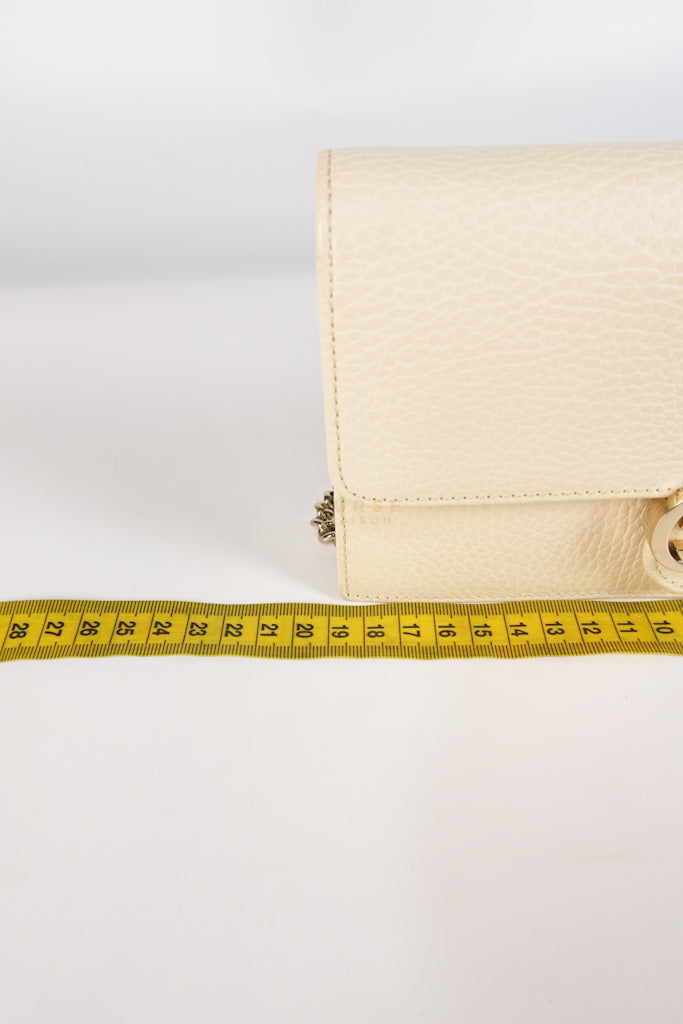 Interlocking G Wallet on Chain Ivory White in Grained Calfskin Leather | Purse Maison Luxury Bags Shop