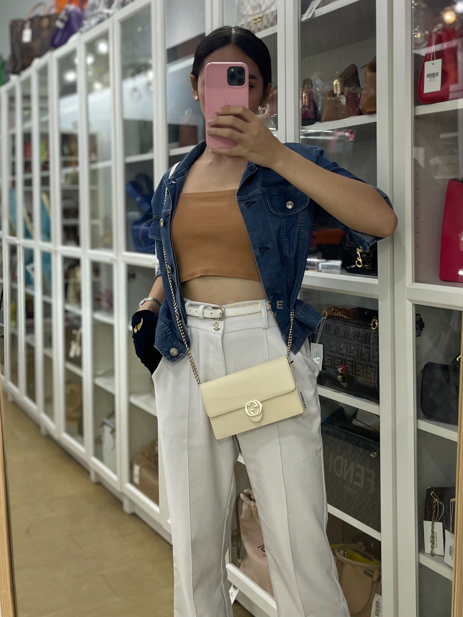 Interlocking G Wallet on Chain Ivory White in Grained Calfskin Leather | Purse Maison Luxury Bags Shop