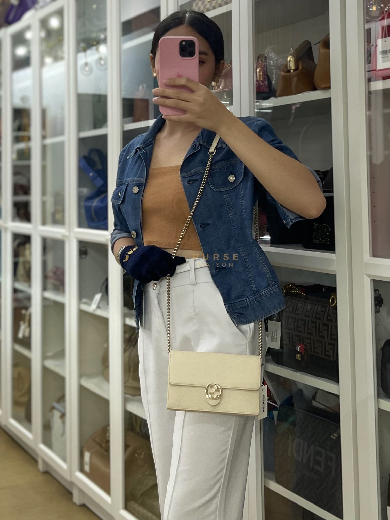 Interlocking G Wallet on Chain Ivory White in Grained Calfskin Leather | Purse Maison Luxury Bags Shop