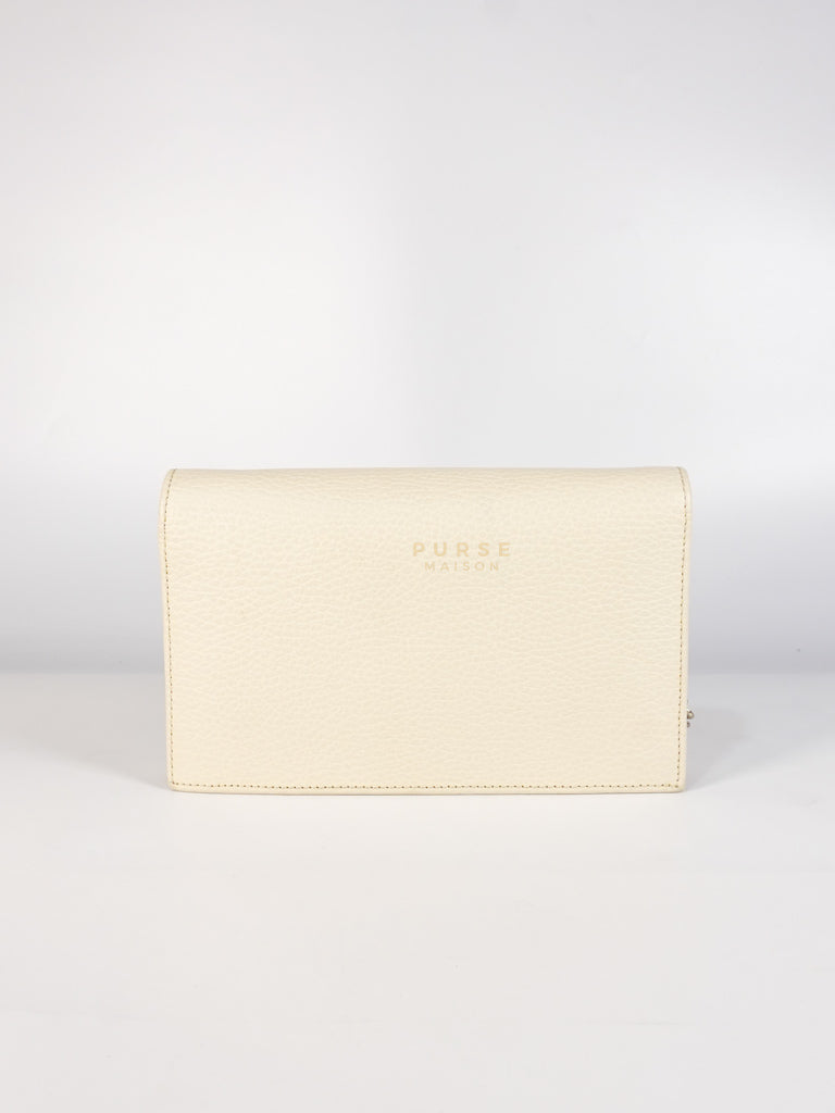 Interlocking G Wallet on Chain Ivory White in Grained Calfskin Leather | Purse Maison Luxury Bags Shop