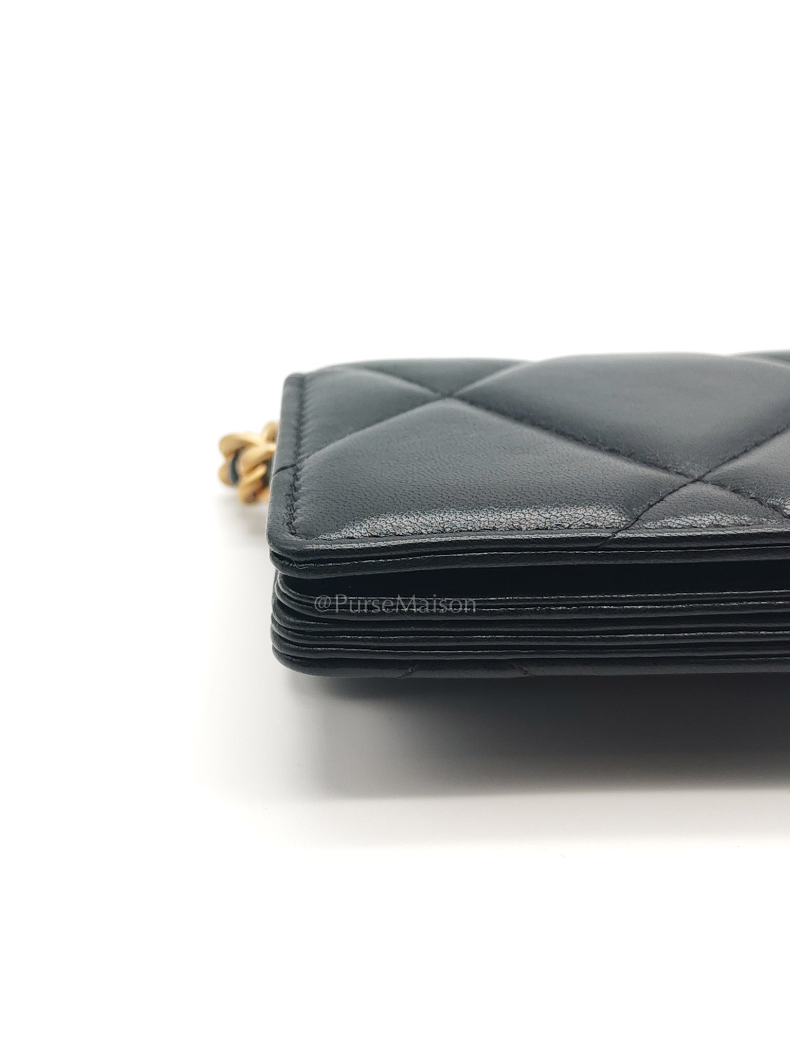 19 Flap Coin Purse in Black Lambskin Leather & Mix Hardware (Series 31)