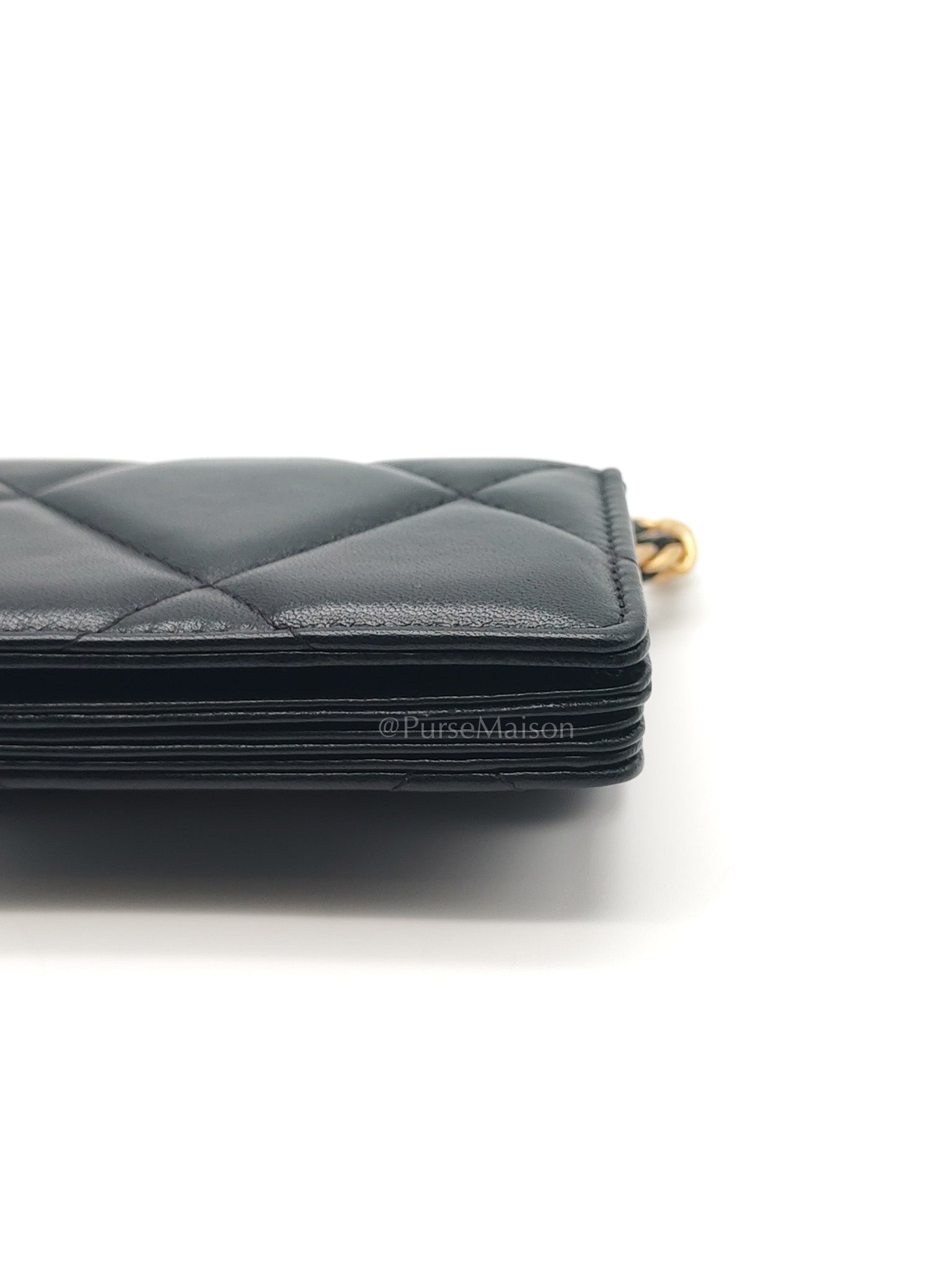 19 Flap Coin Purse in Black Lambskin Leather & Mix Hardware (Series 31)