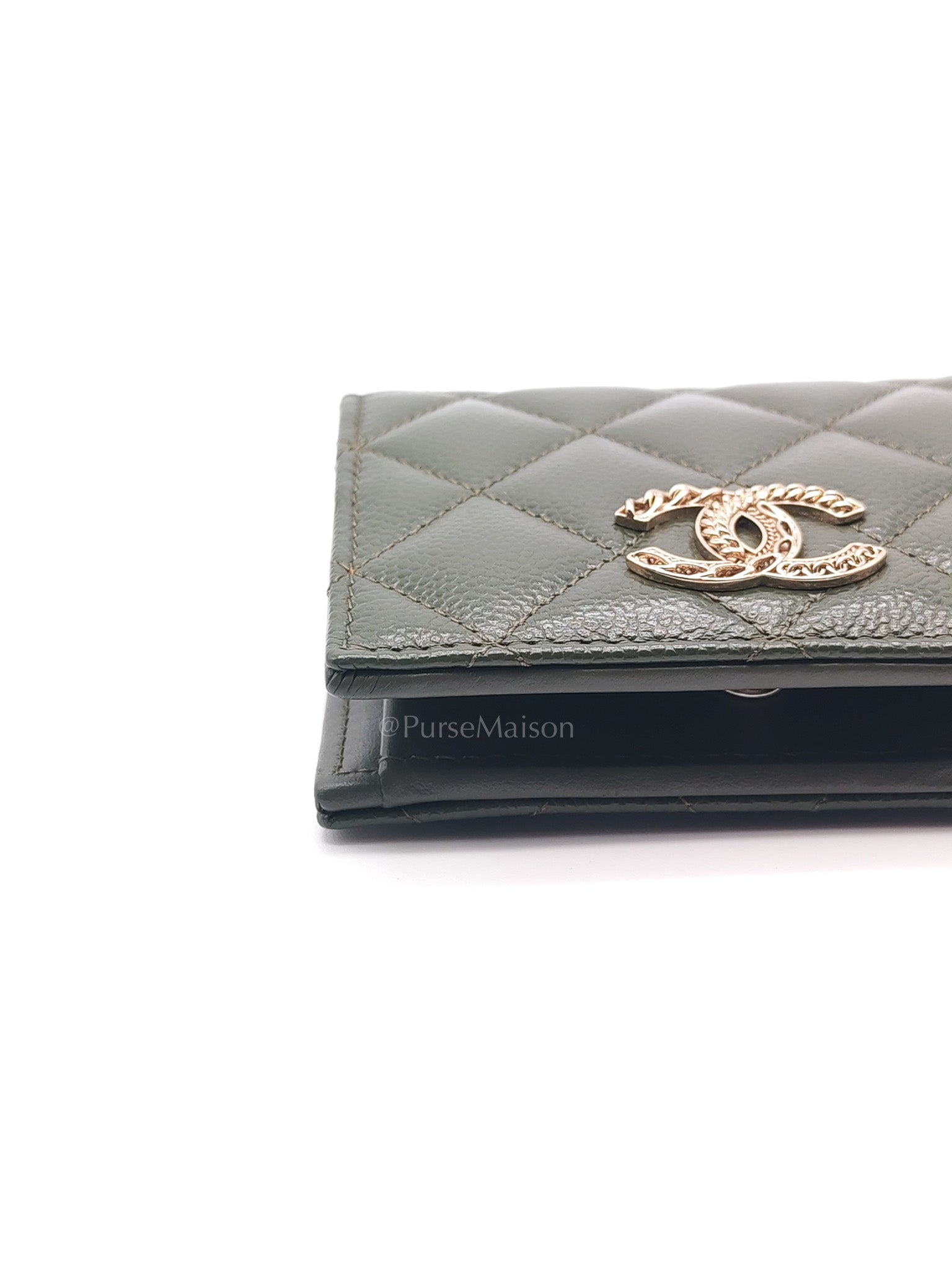 Twirling CC Logo Bi-Fold Wallet in Khaki Caviar Leather in Light Gold Hardware (Microchip)