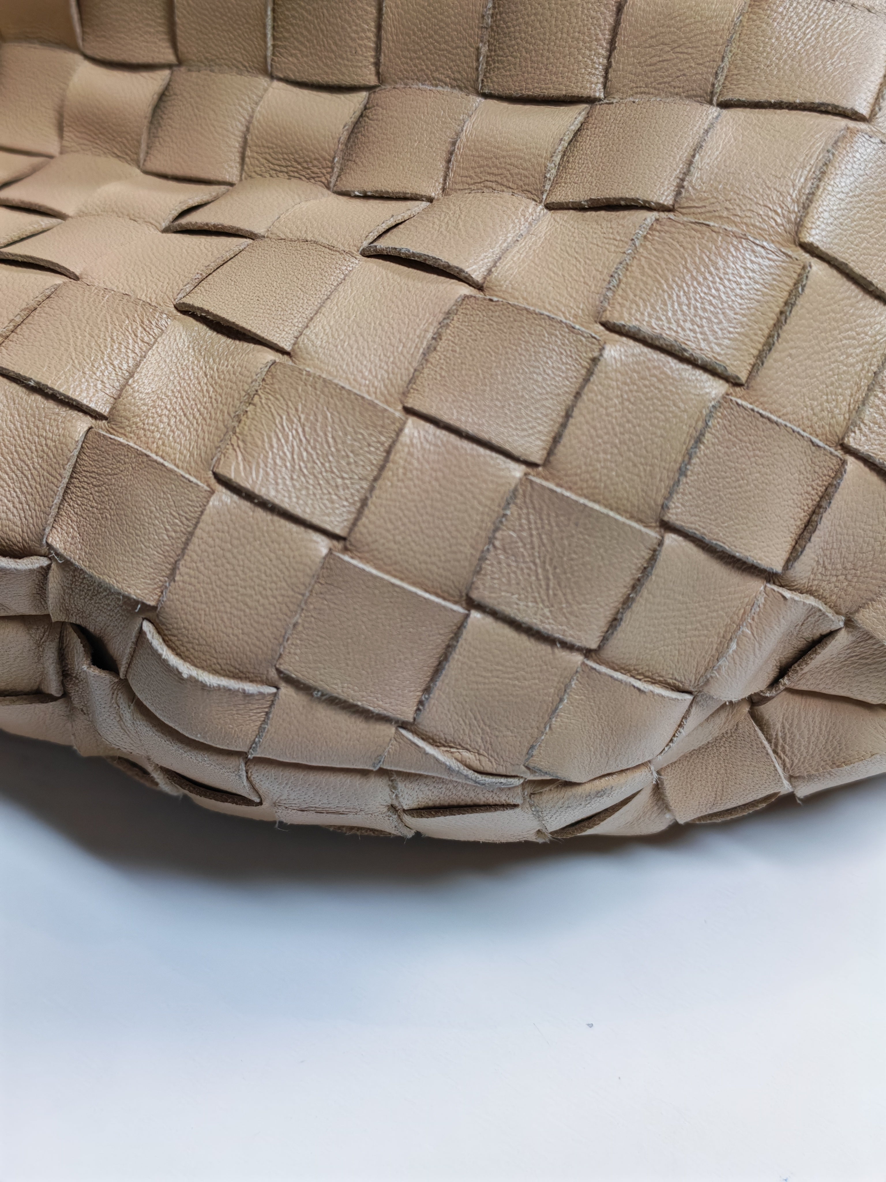 Jodie Medium in Beige Intrecciato Woven Leather Shoulder Bag | Purse Maison Luxury Bags Shop