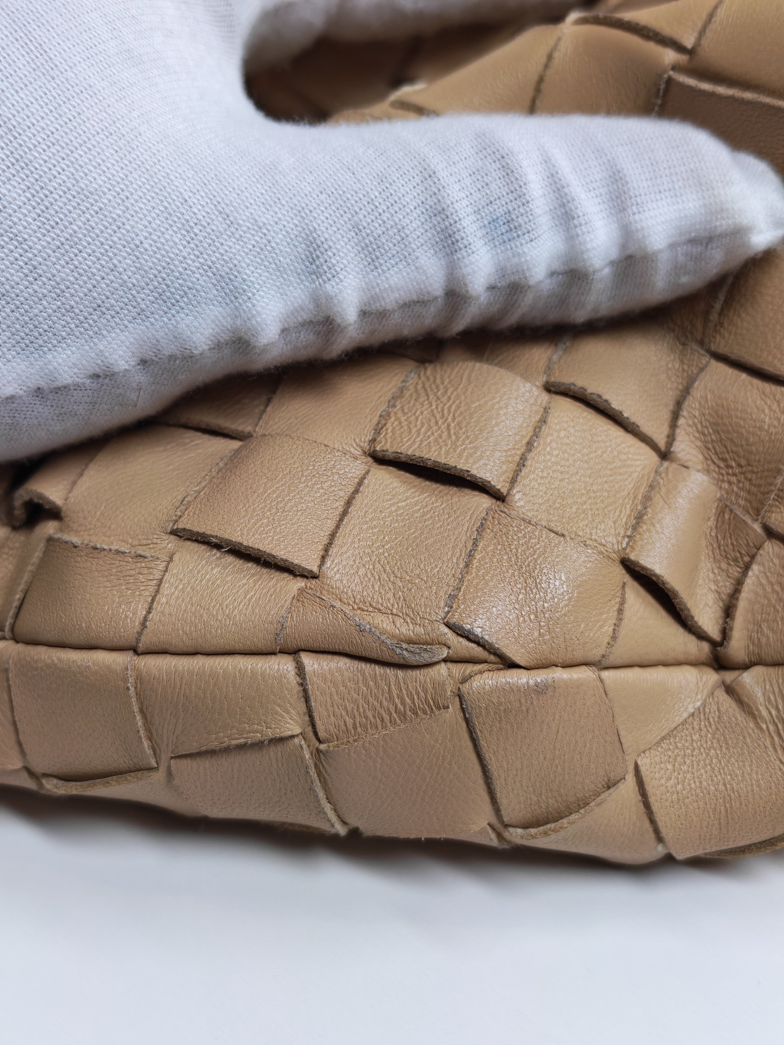 Jodie Medium in Beige Intrecciato Woven Leather Shoulder Bag | Purse Maison Luxury Bags Shop