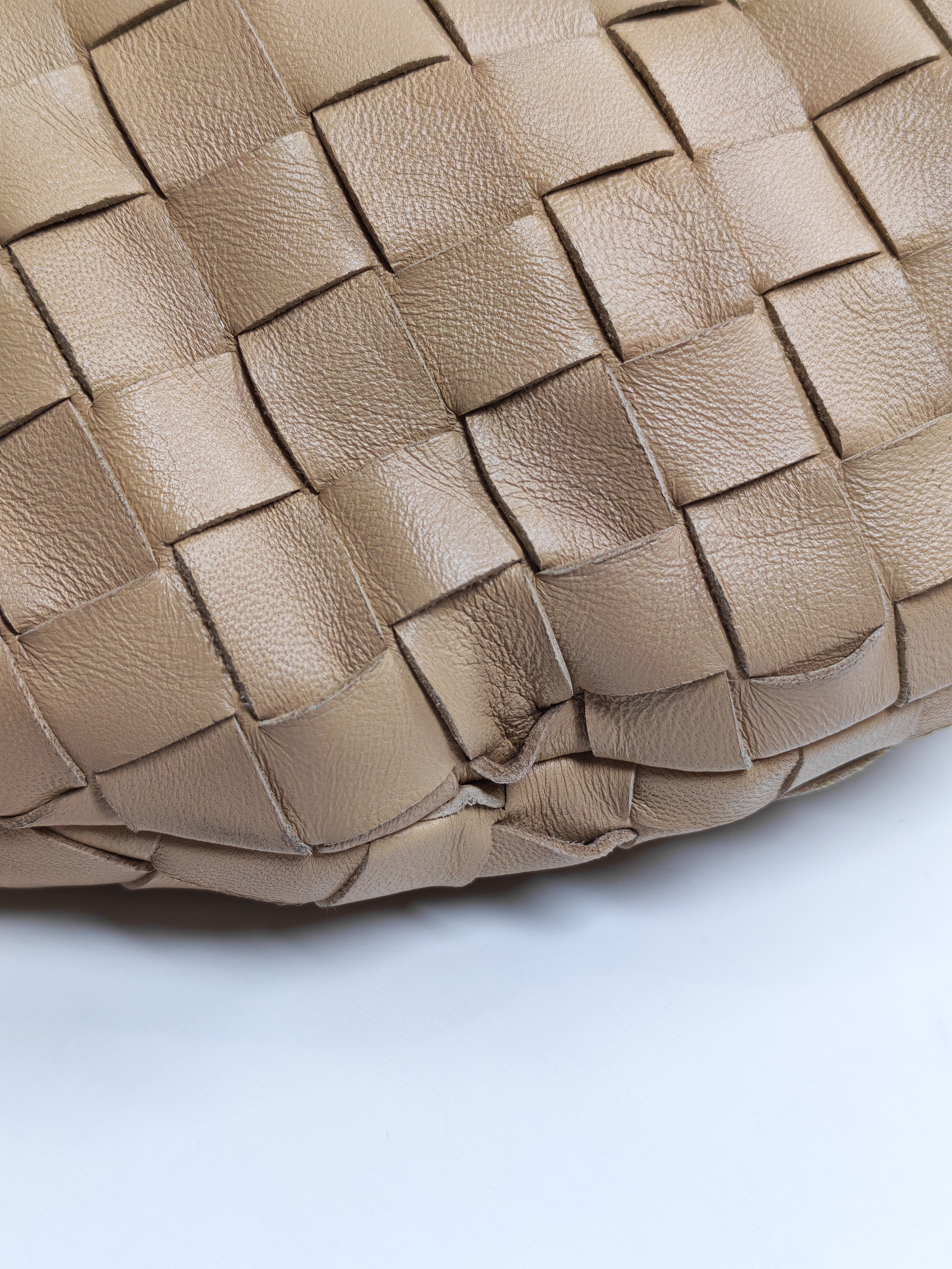 Jodie Medium in Beige Intrecciato Woven Leather Shoulder Bag | Purse Maison Luxury Bags Shop