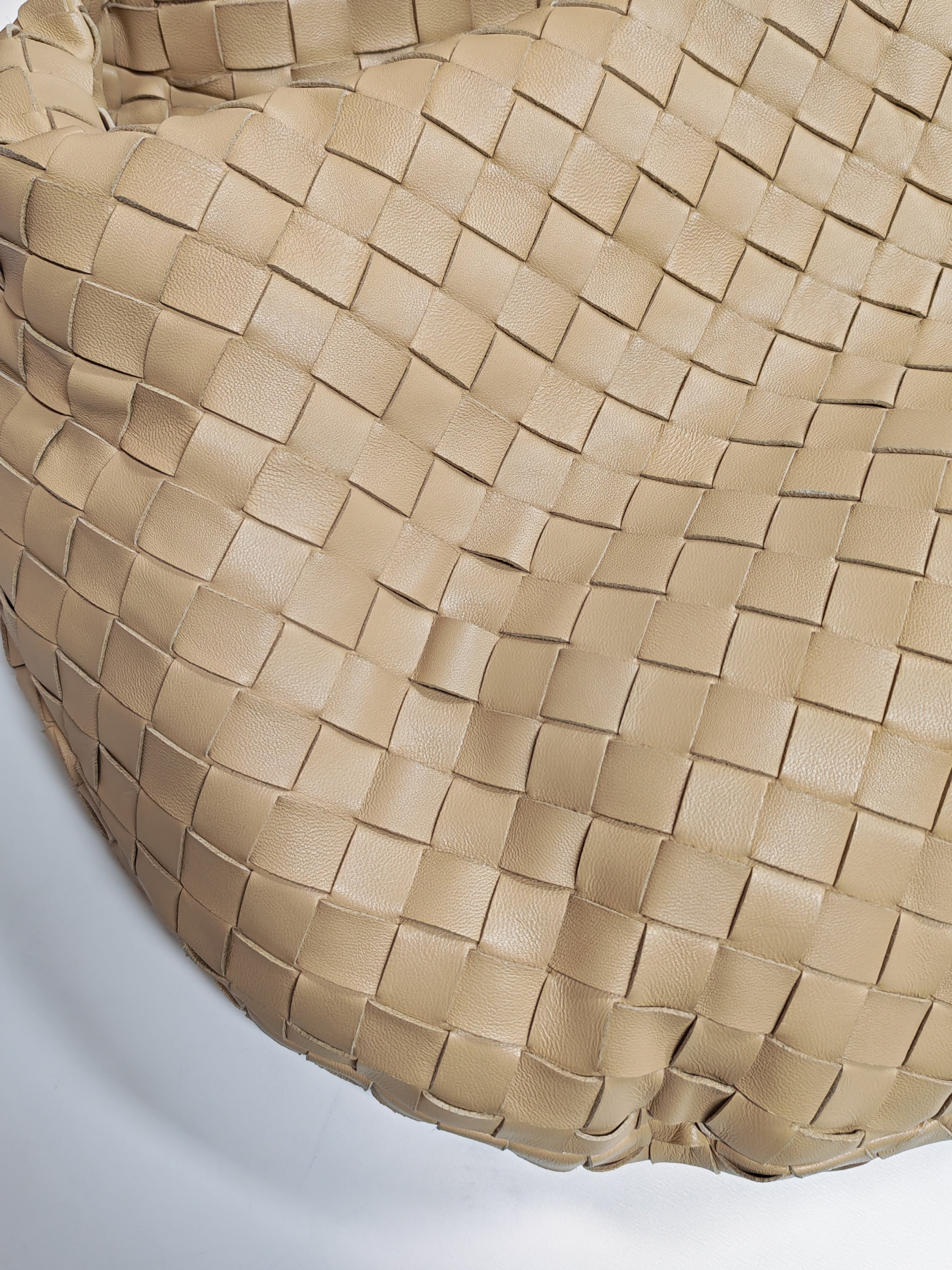 Jodie Medium in Beige Intrecciato Woven Leather Shoulder Bag | Purse Maison Luxury Bags Shop