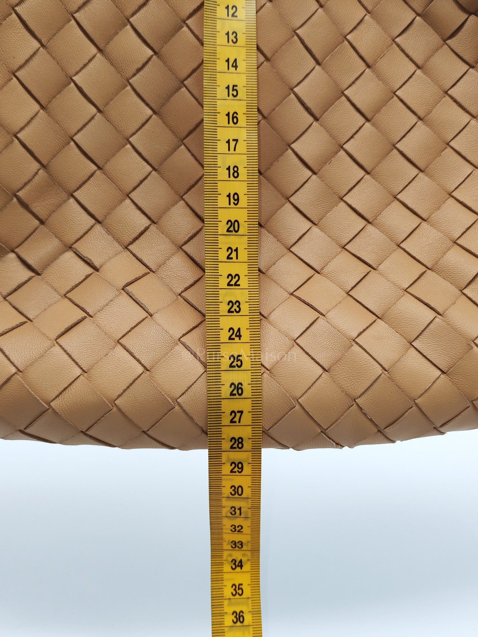 Jodie Medium in Beige Intrecciato Woven Leather Shoulder Bag | Purse Maison Luxury Bags Shop