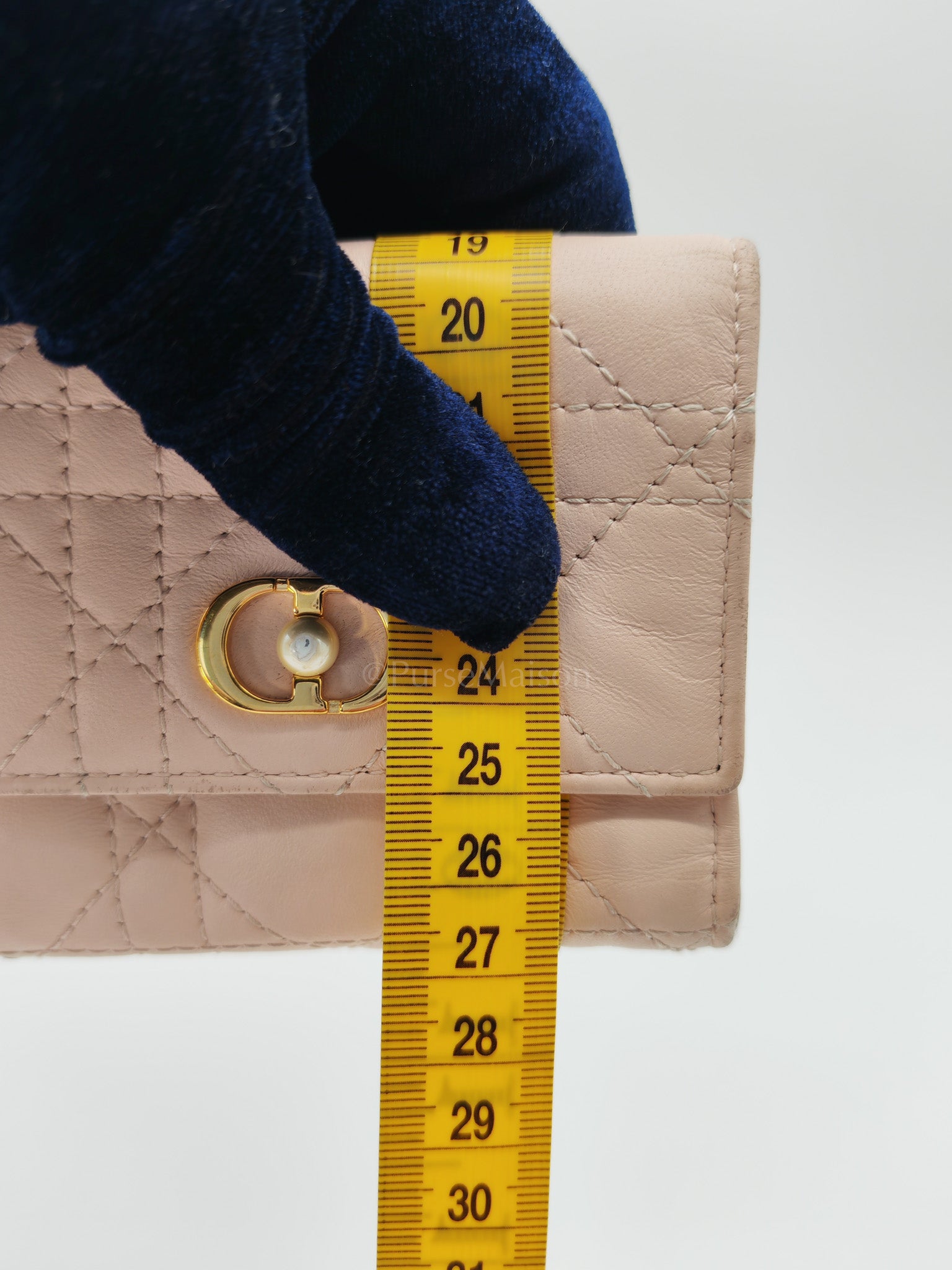 Jolie Hibiscus Powder Pink Trifold Wallet | Purse Maison Luxury Bags Shop