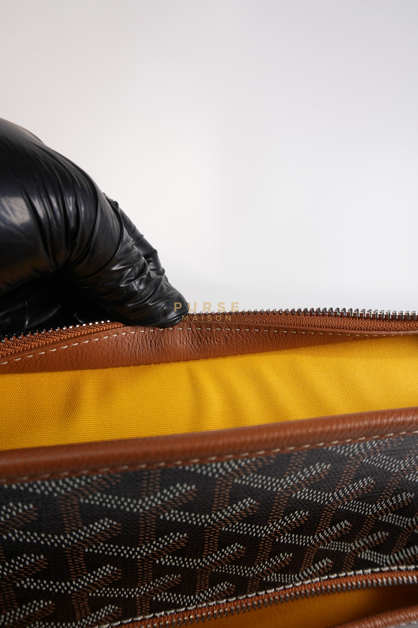 Jouvence in Tan Goyardine Canvas | Purse Maison Luxury Bags Shop