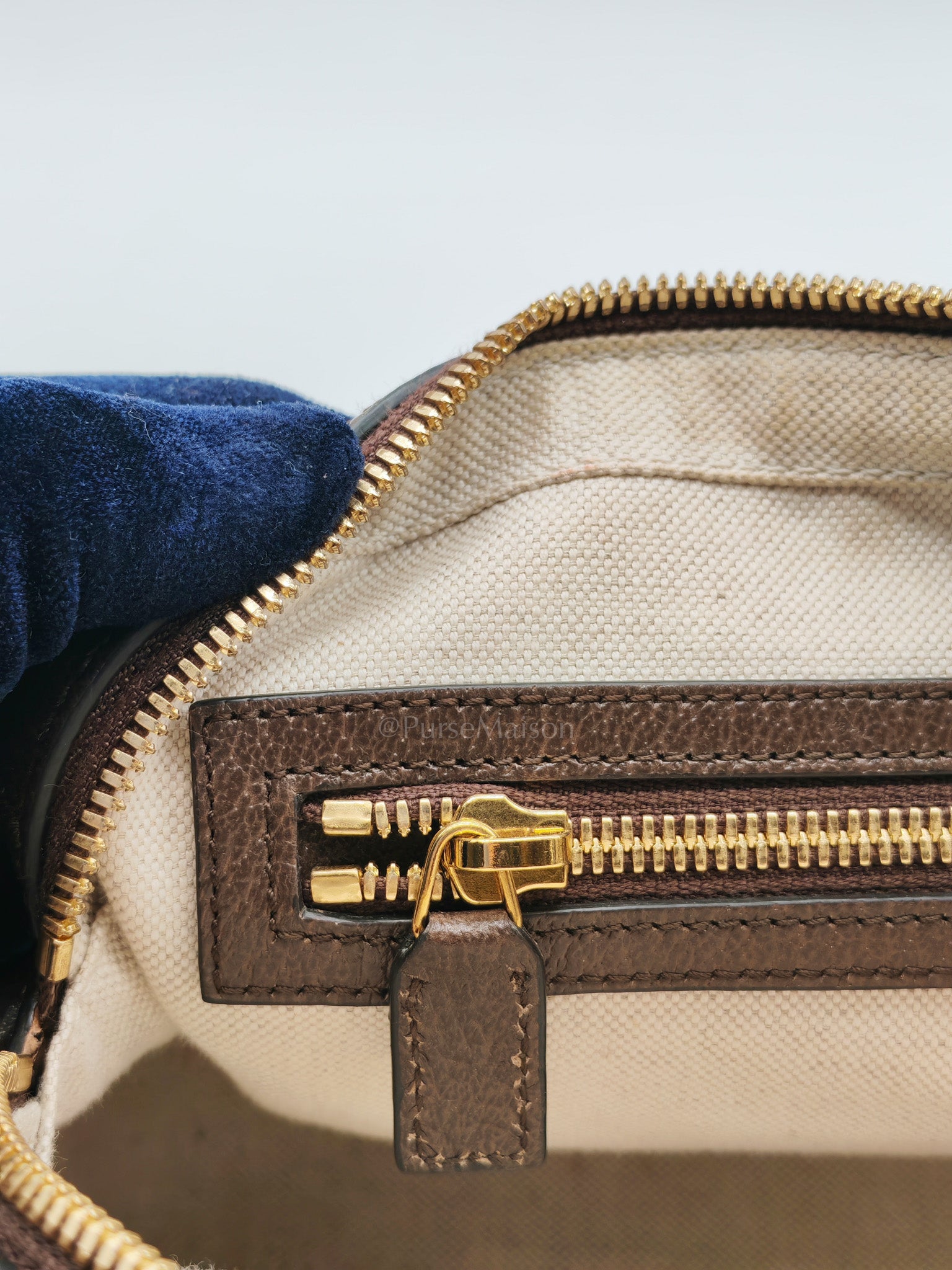 Jumbo Logo Messenger Crossbody Bag | Purse Maison Luxury Bags Shop