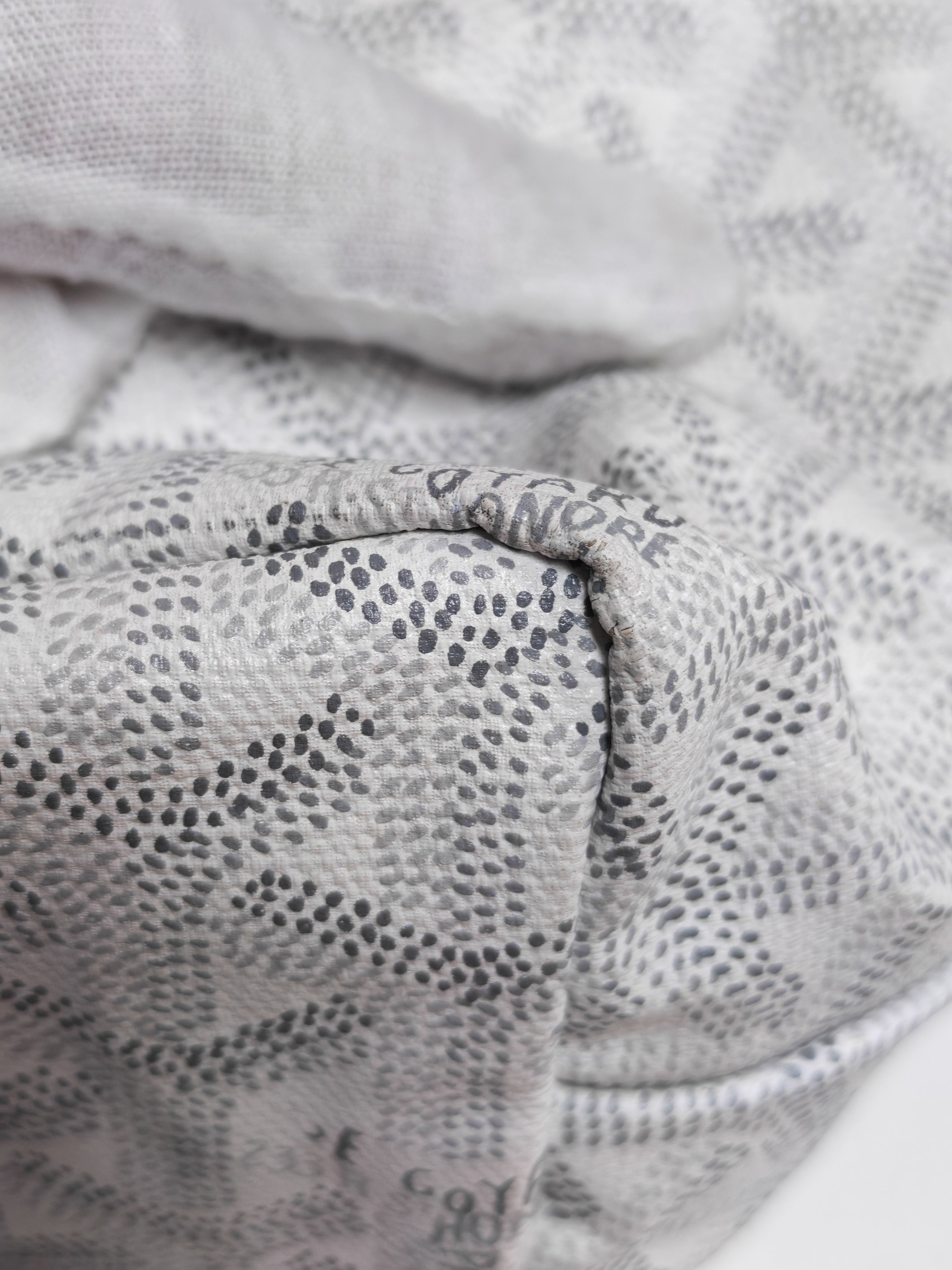 Junior Saint Louis in White Goyardine Canvas Tote Bag | Purse Maison Luxury Bags Shop