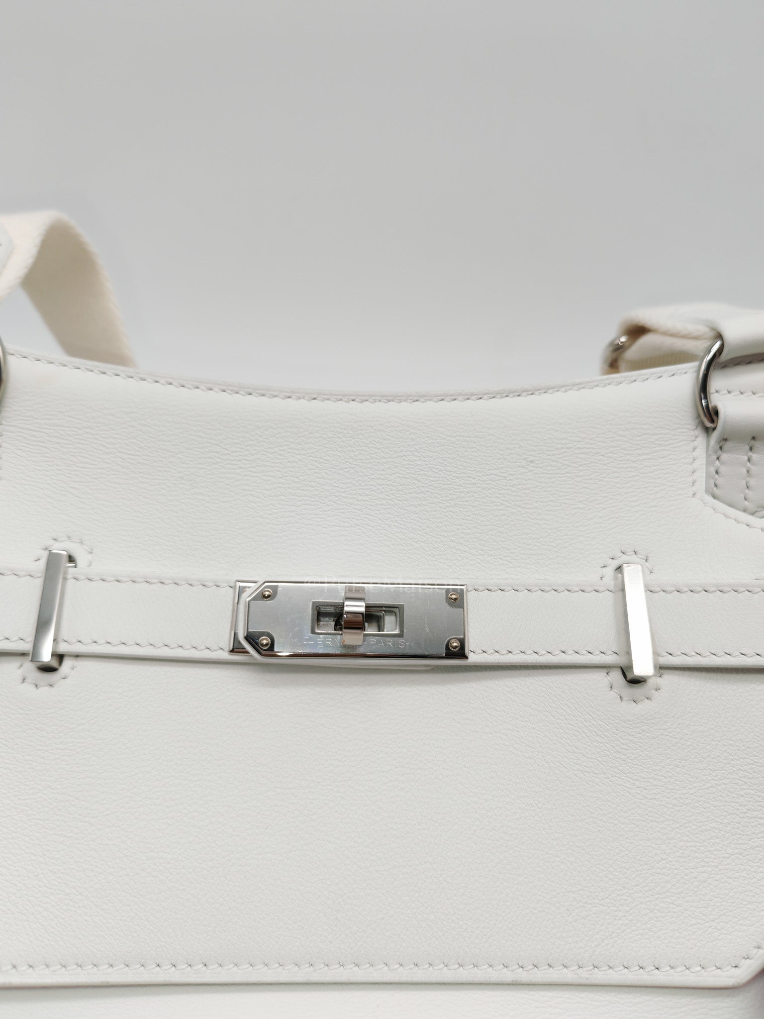 Mini Jypsiere in White Evercolor Leather Palladium Hardware Stamp W (2024)