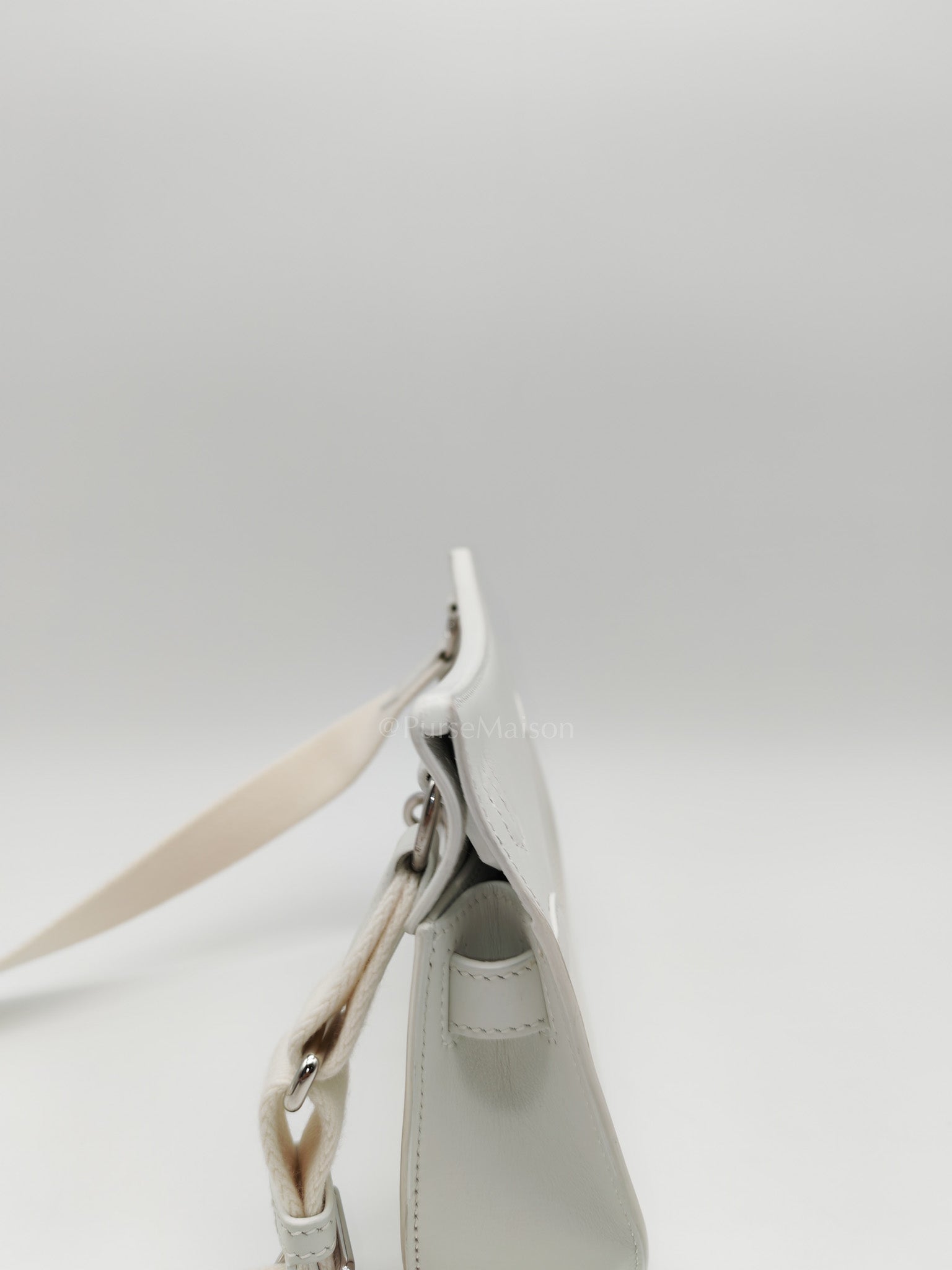 Mini Jypsiere in White Evercolor Leather Palladium Hardware Stamp W (2024)