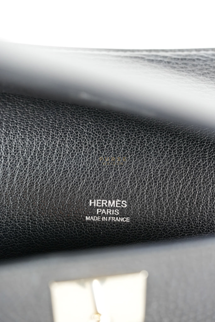 Jypsiere 31 Black Togo Leather and Palladium Hardware Stamp Square Q (2013) | Purse Maison Luxury Bags Shop