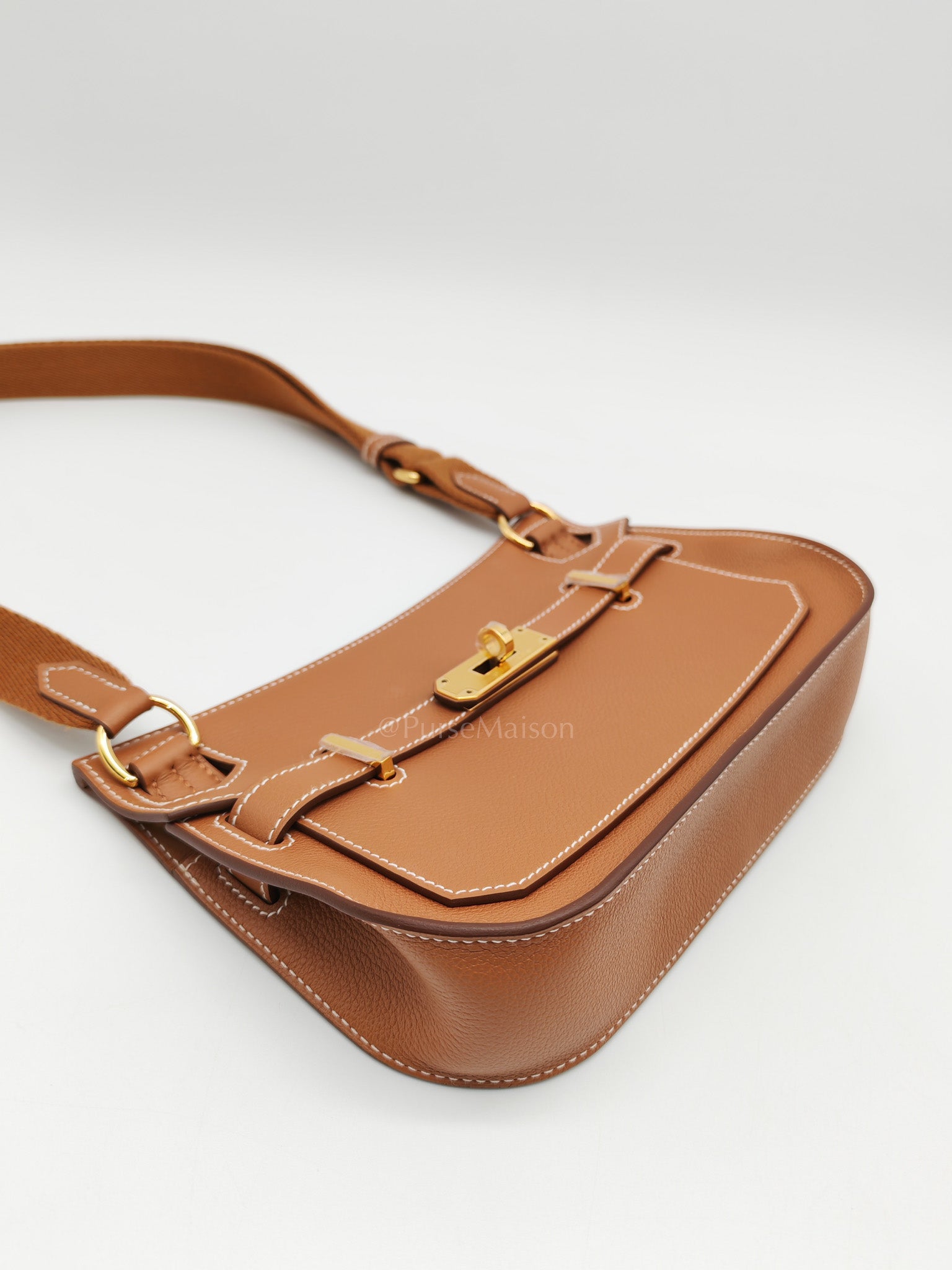 Jypsiere Mini in Gold Evercolor Leather & Gold Hardware Stamp W (2024)