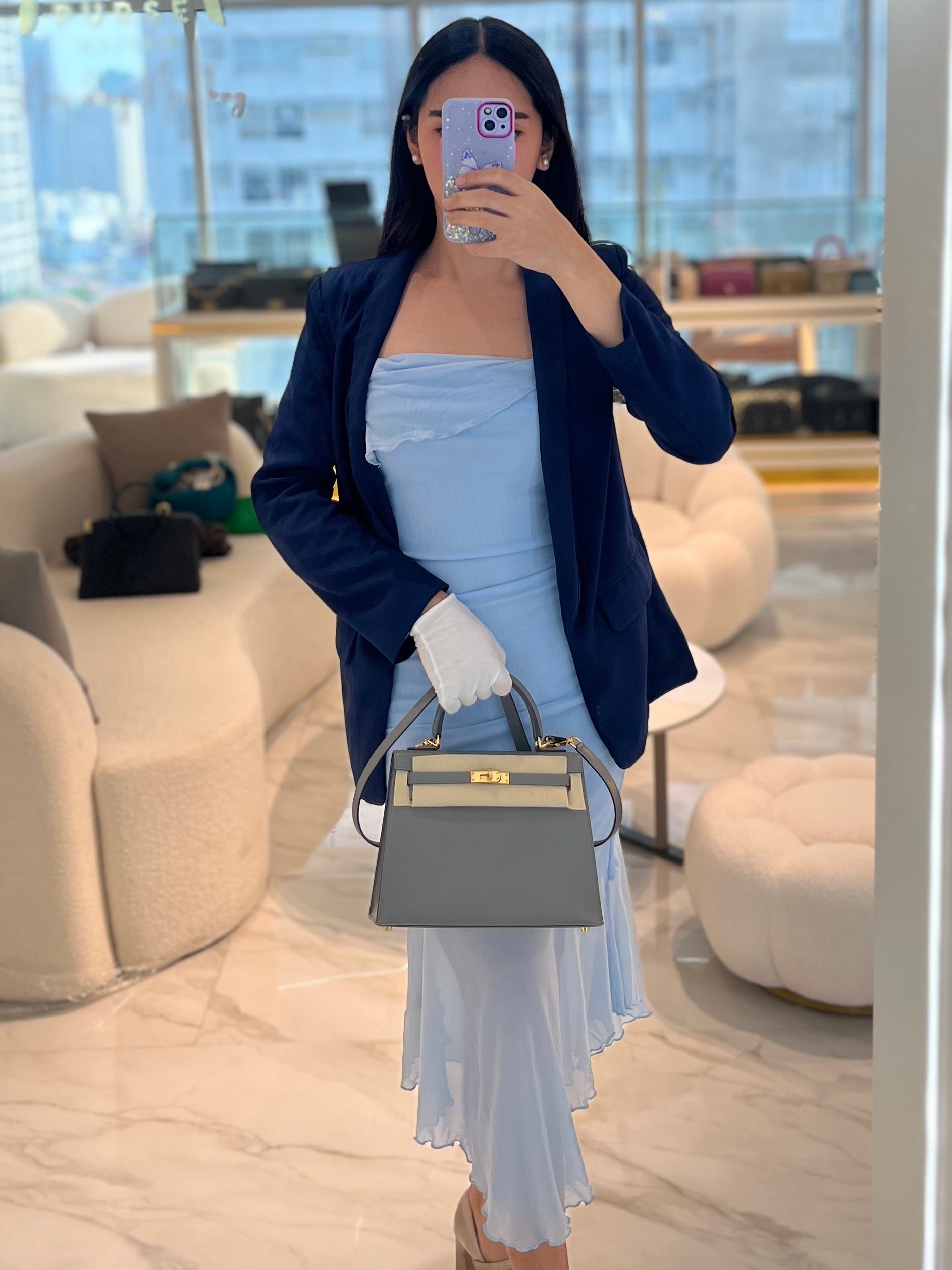 Kelly 25 Gris Mouette Madame Leather in Gold Hardware Stamp B (2023) | Purse Maison Luxury Bags Shop