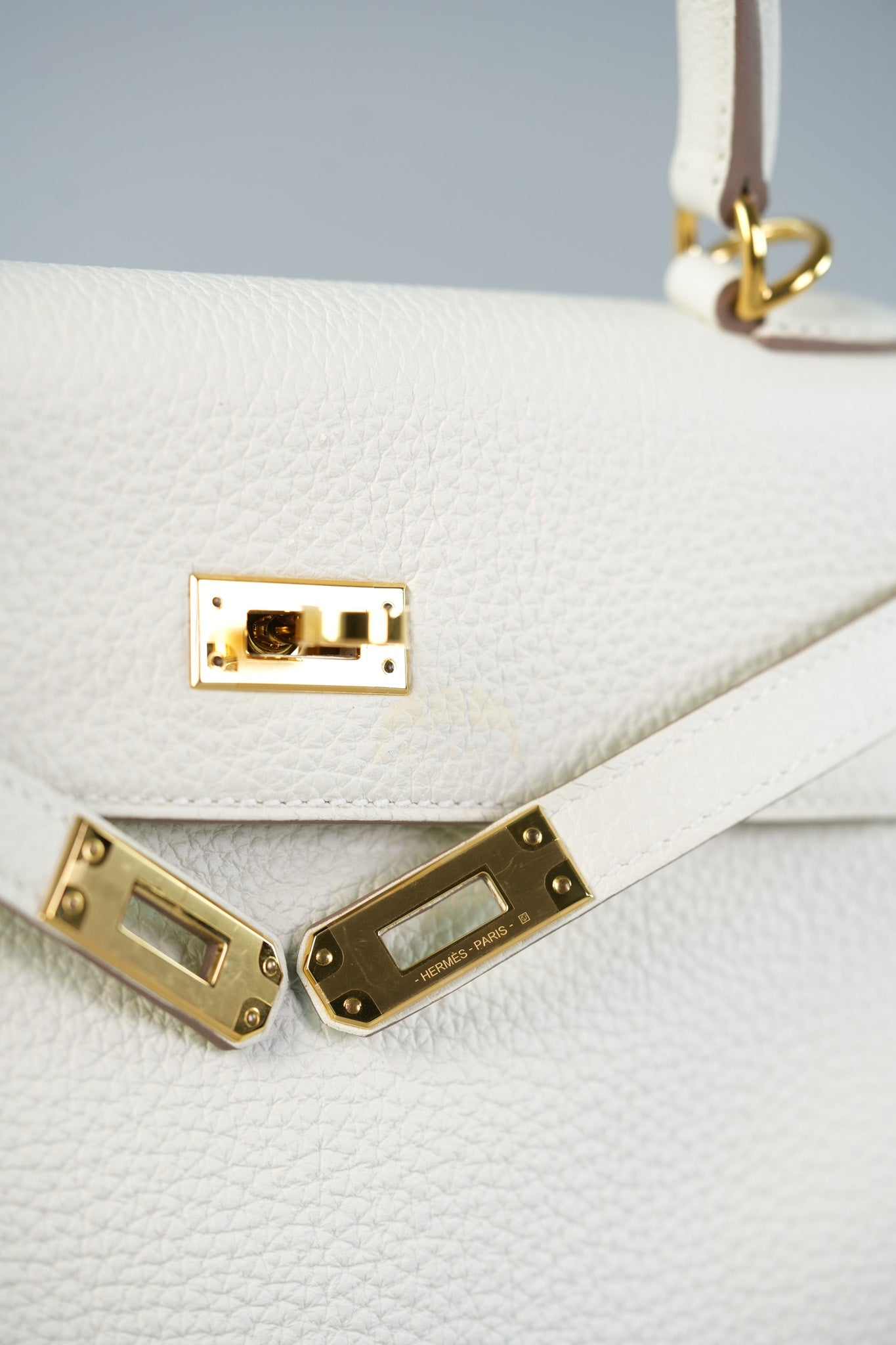 Kelly 25 in Mushroom Togo Leather Retourne & Gold Hardware Stamp B (2023) | Purse Maison Luxury Bags Shop