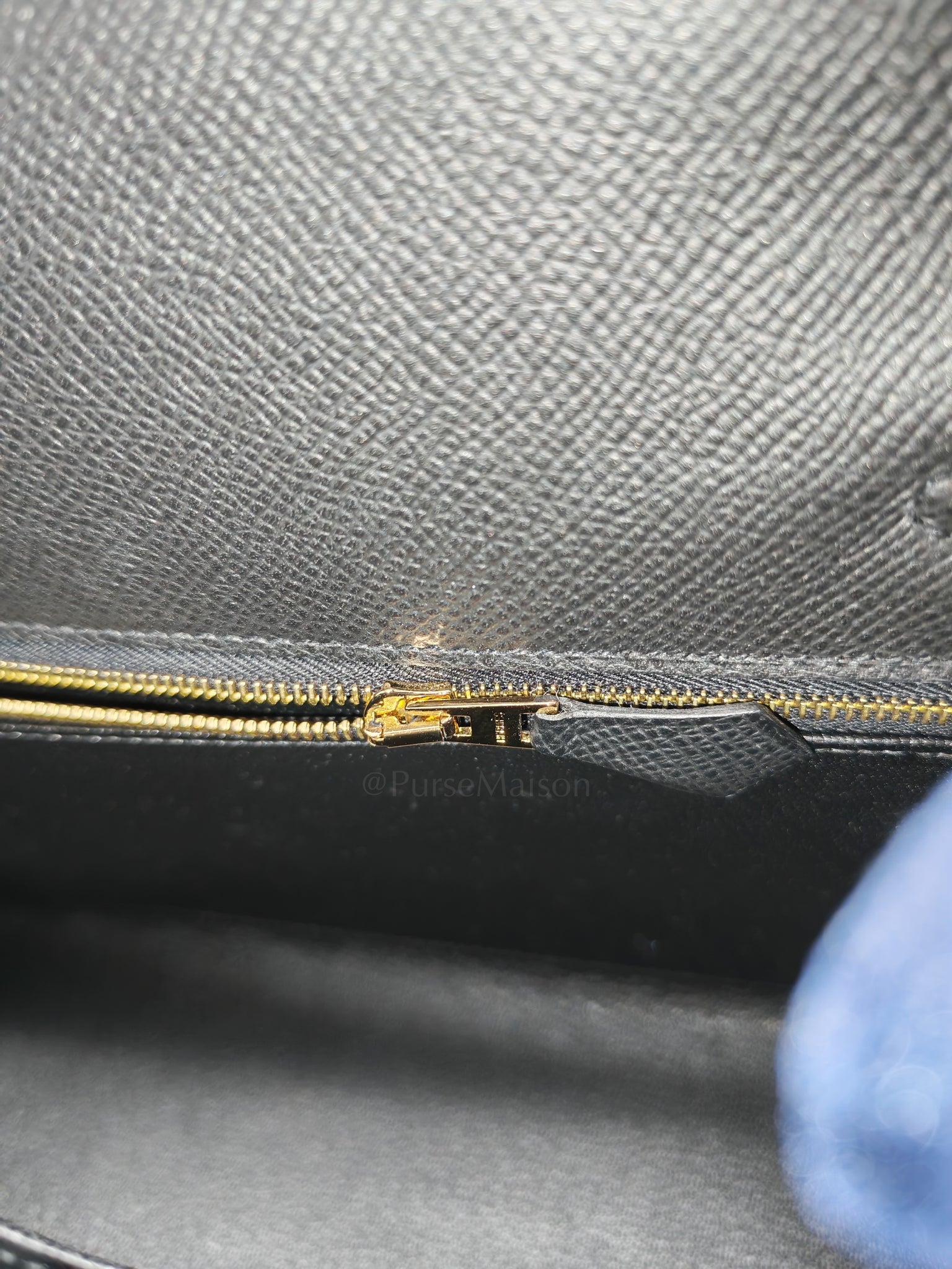 Kelly 25 Sellier Black/Noir Epsom Leather in Gold Hardware Stamp B(2023) | Purse Maison Luxury Bags Shop