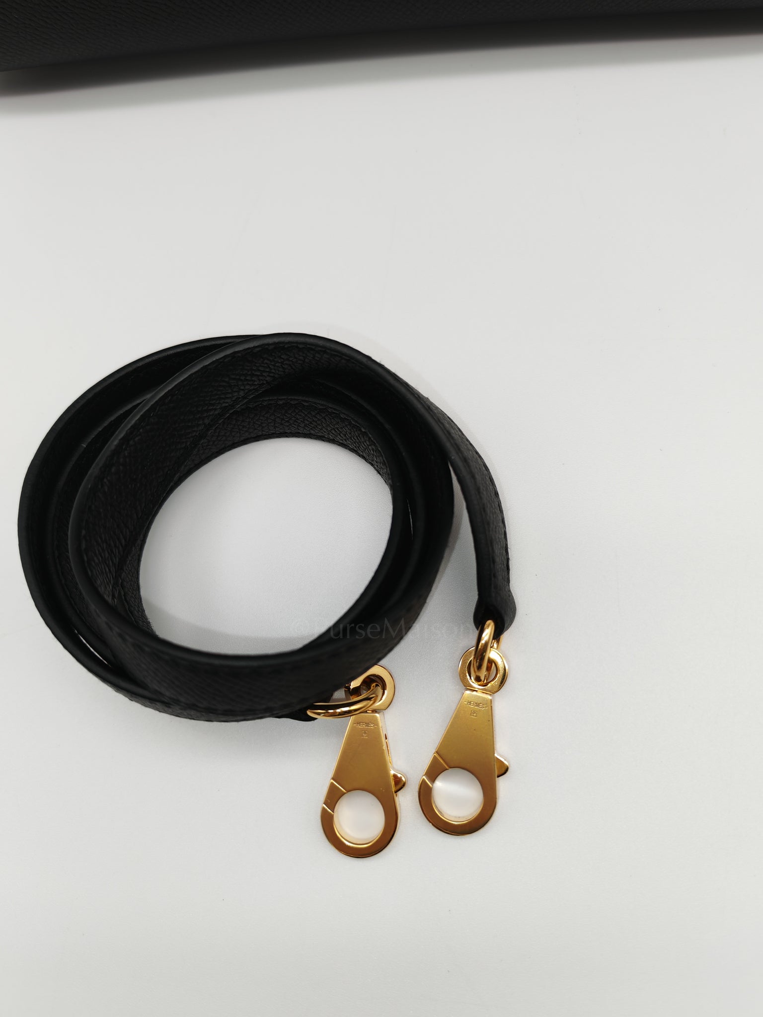 Kelly 25 Sellier Black/Noir Epsom Leather in Gold Hardware Stamp B(2023) | Purse Maison Luxury Bags Shop