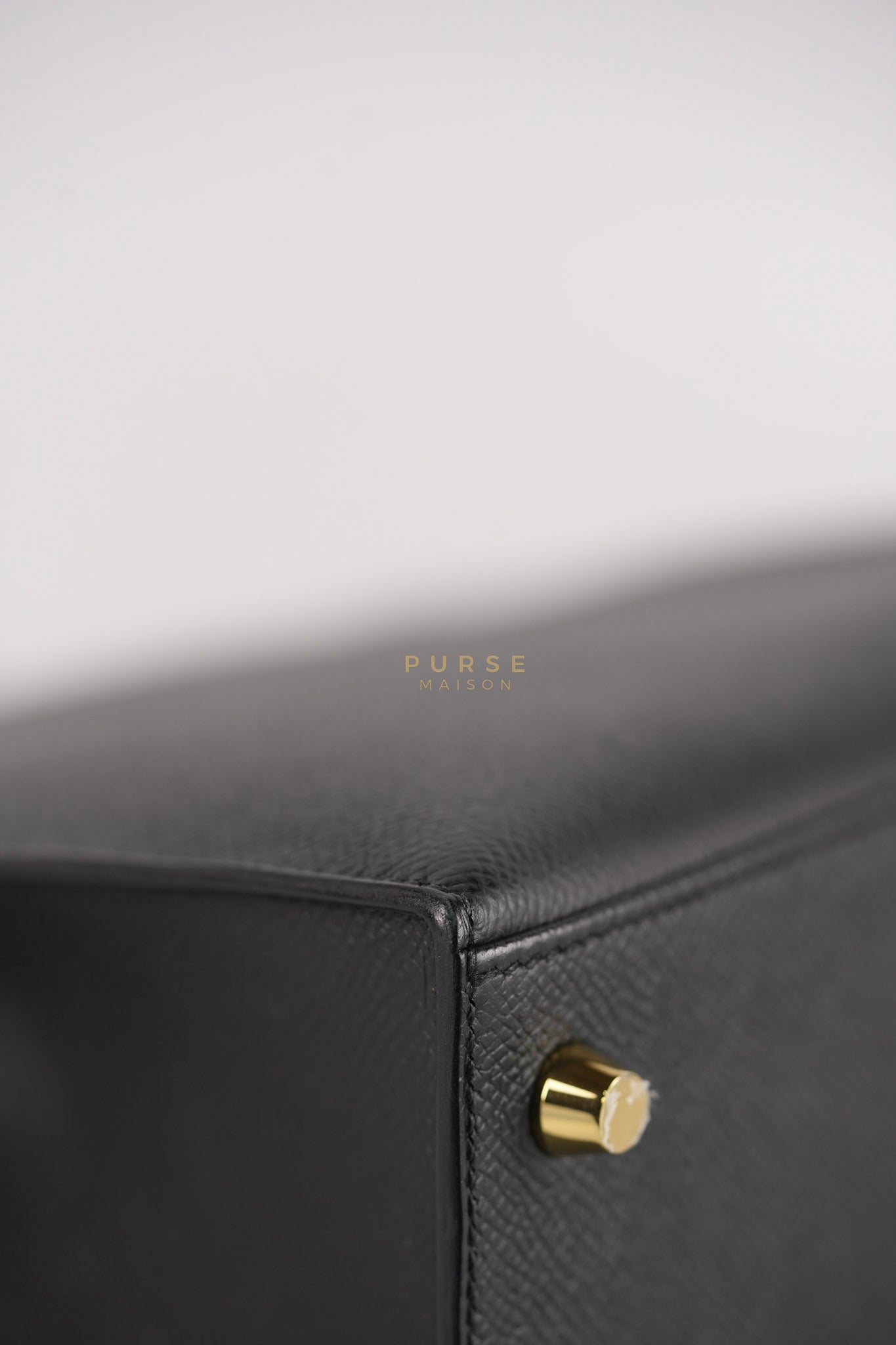 Kelly 25 Sellier in Black Epsom Leather and Gold Hardware Stamp Z (2021) | Purse Maison Luxury Bags Shop