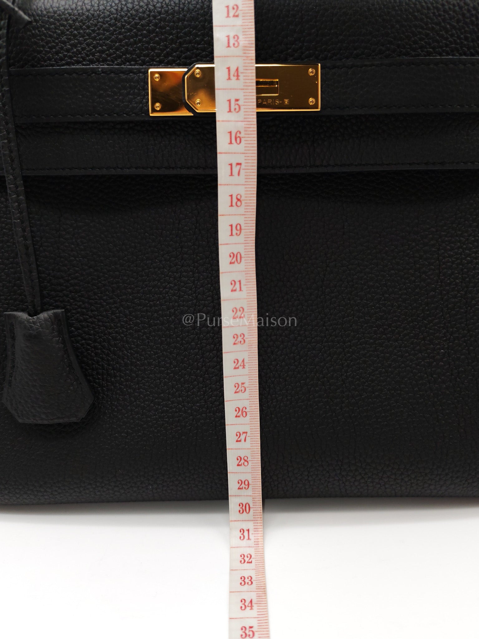 Kelly 28 Black/Noir Togo Leather in Gold Hardware Stamp C(2018) | Purse Maison Luxury Bags Shop