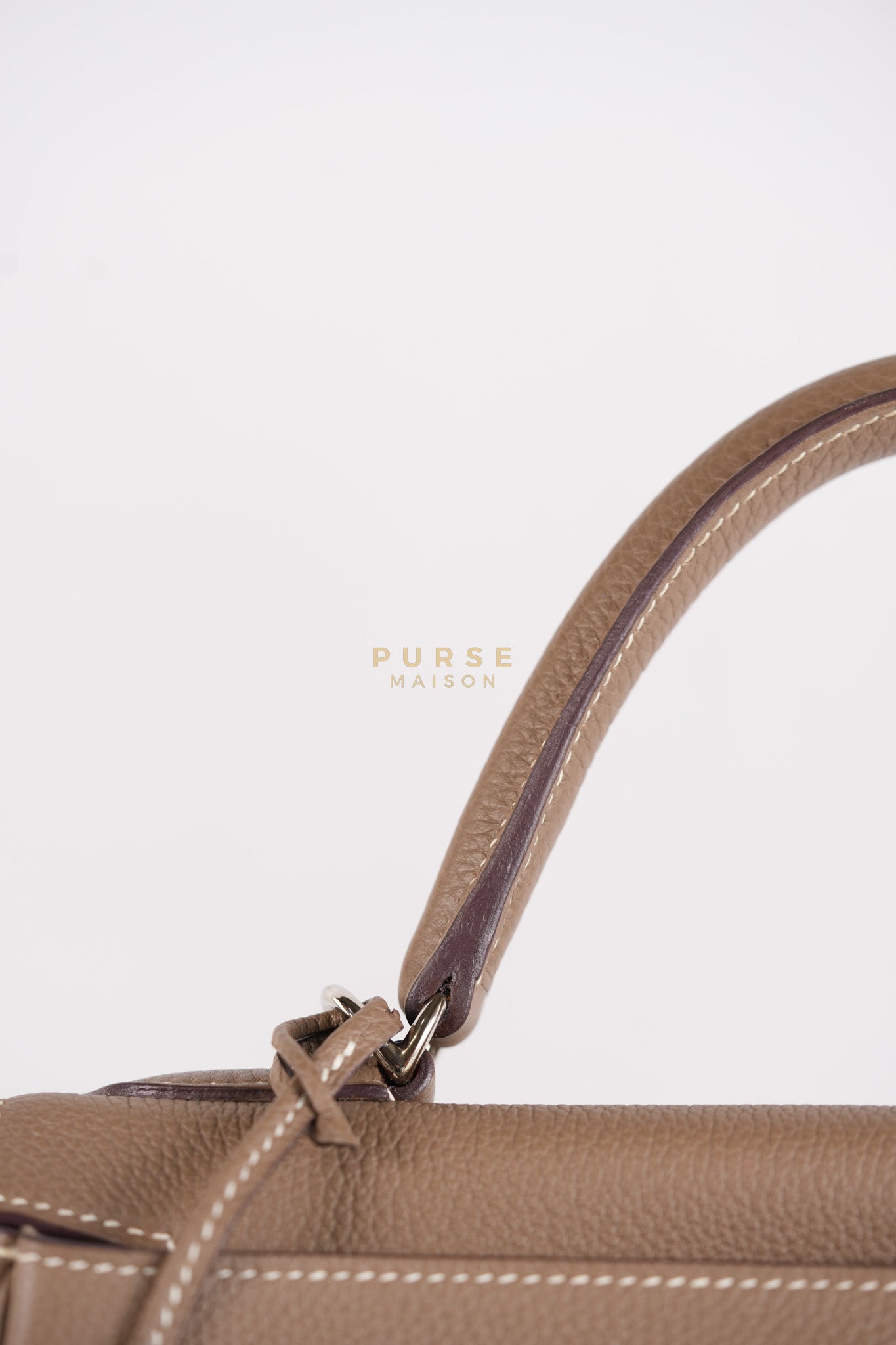 Kelly 28 in Etoupe Togo Leather & Palladium Hardware Stamp D(2019) | Purse Maison Luxury Bags Shop