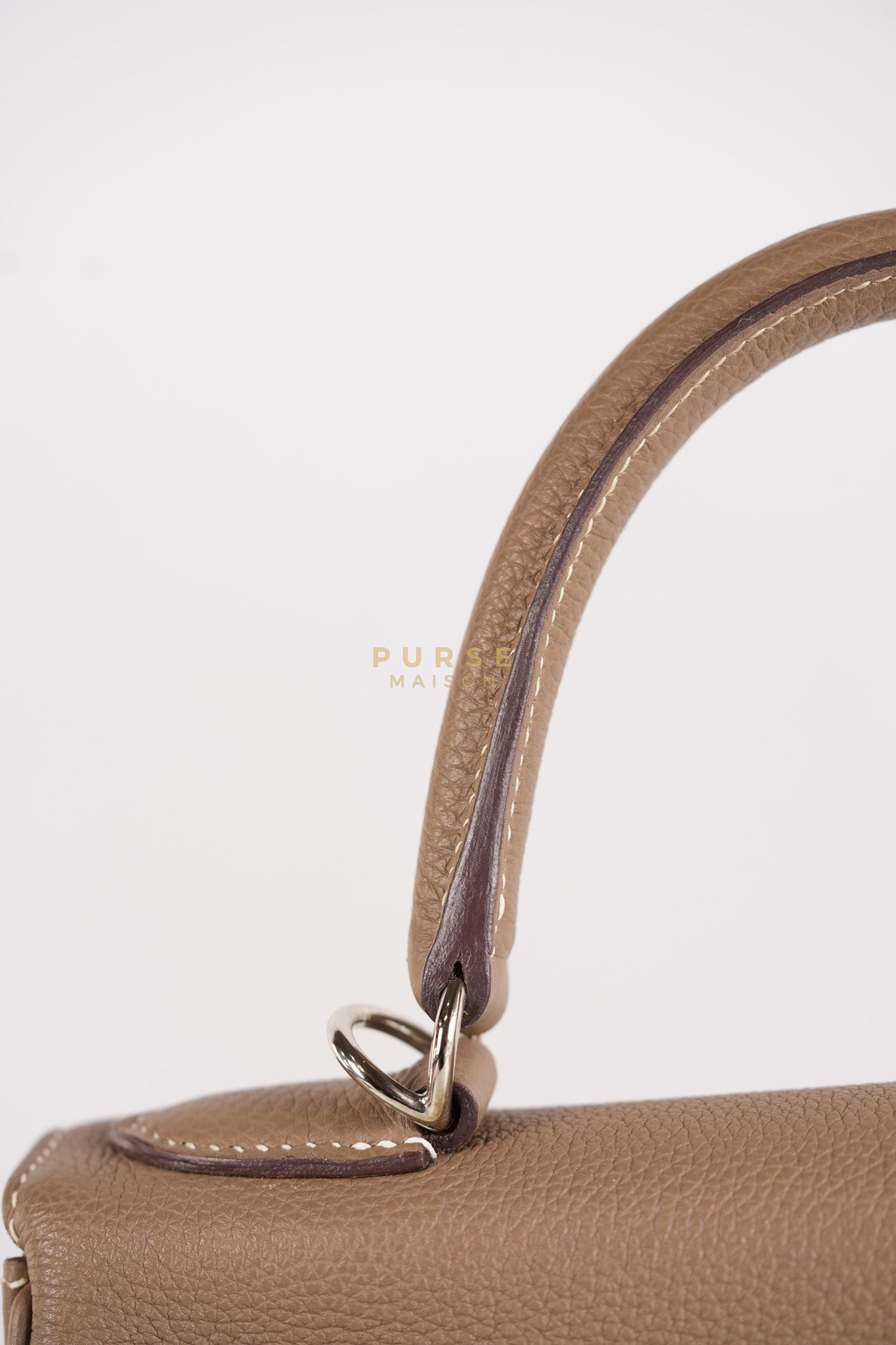 Kelly 28 in Etoupe Togo Leather & Palladium Hardware Stamp D(2019) | Purse Maison Luxury Bags Shop