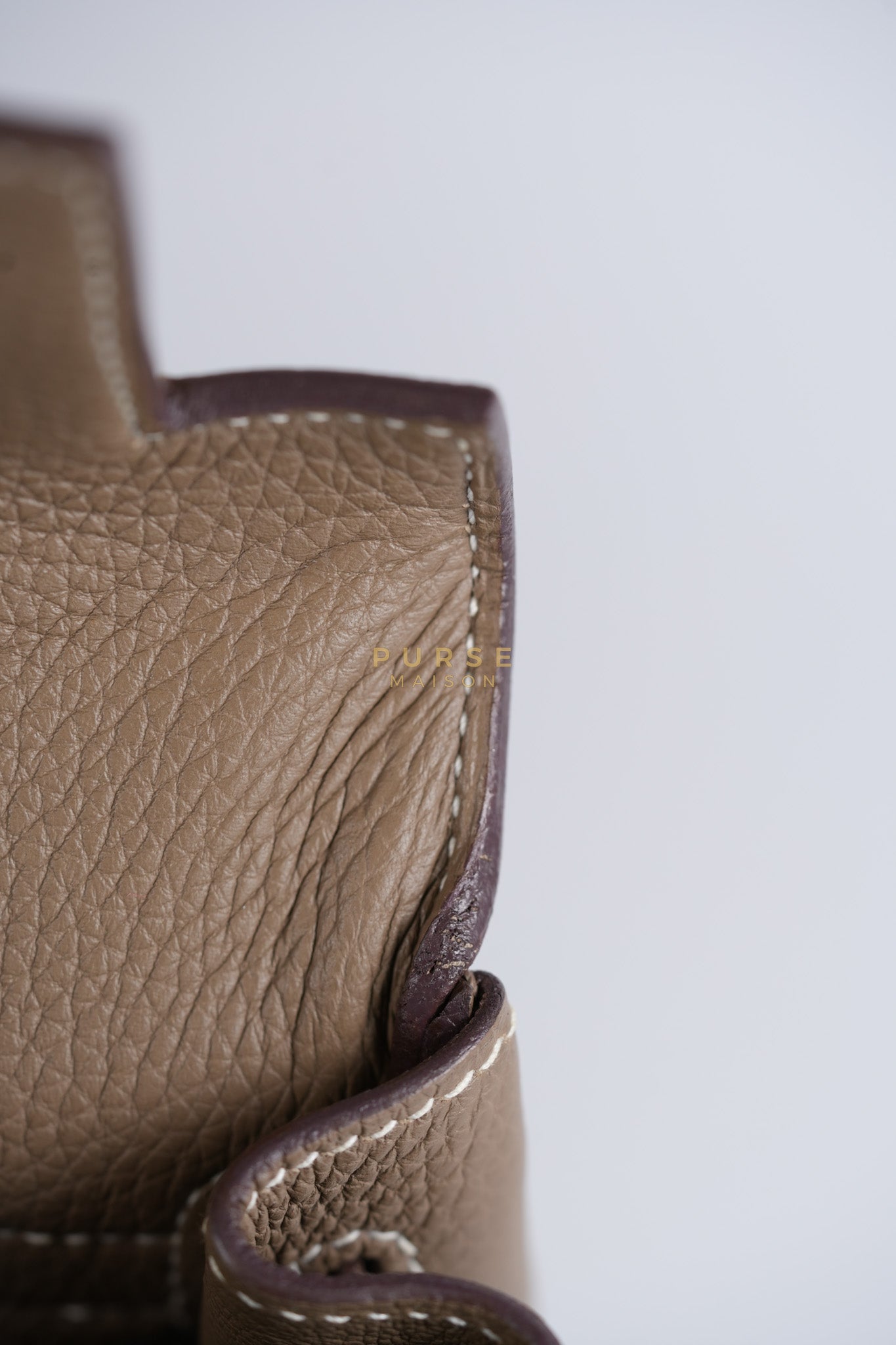 Kelly 28 in Etoupe Togo Leather & Palladium Hardware Stamp D(2019) | Purse Maison Luxury Bags Shop