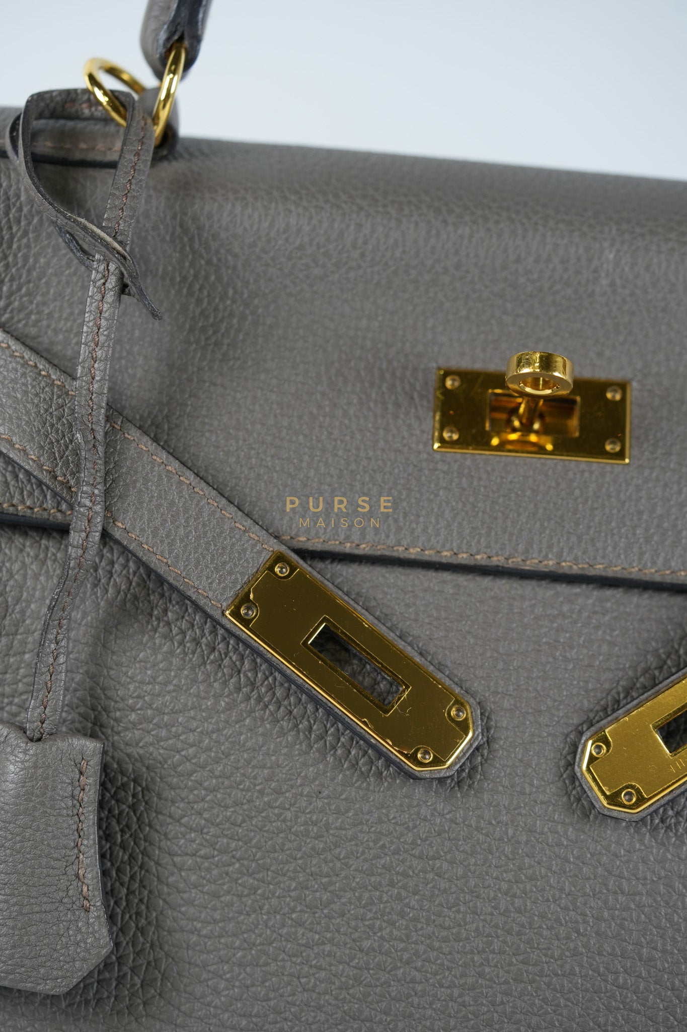 Kelly 28 Retourne Etain in Togo Leather and Gold Hardware Stamp A (2017) | Purse Maison Luxury Bags Shop