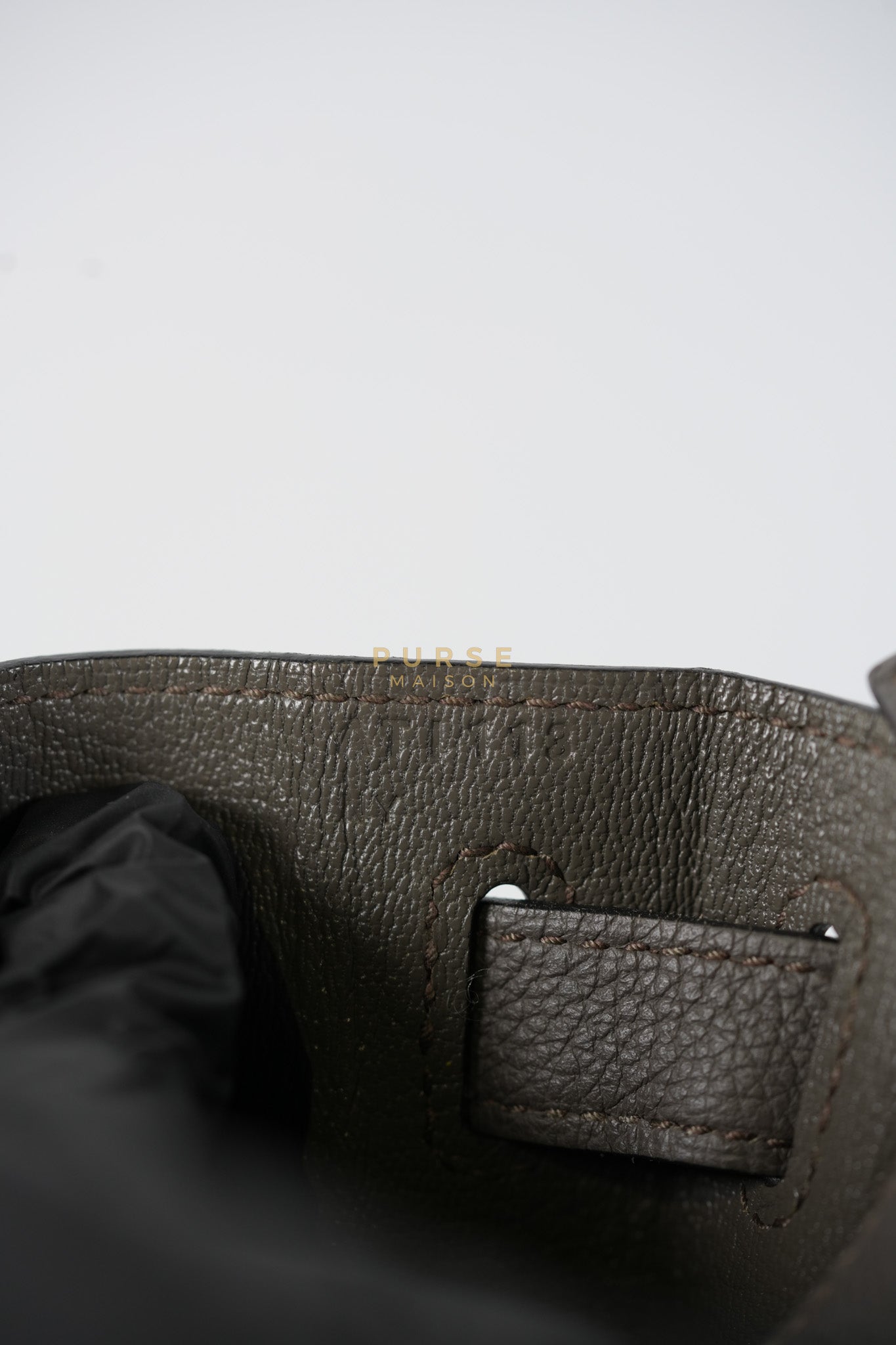 Kelly 28 Retourne Etain in Togo Leather and Gold Hardware Stamp A (2017) | Purse Maison Luxury Bags Shop