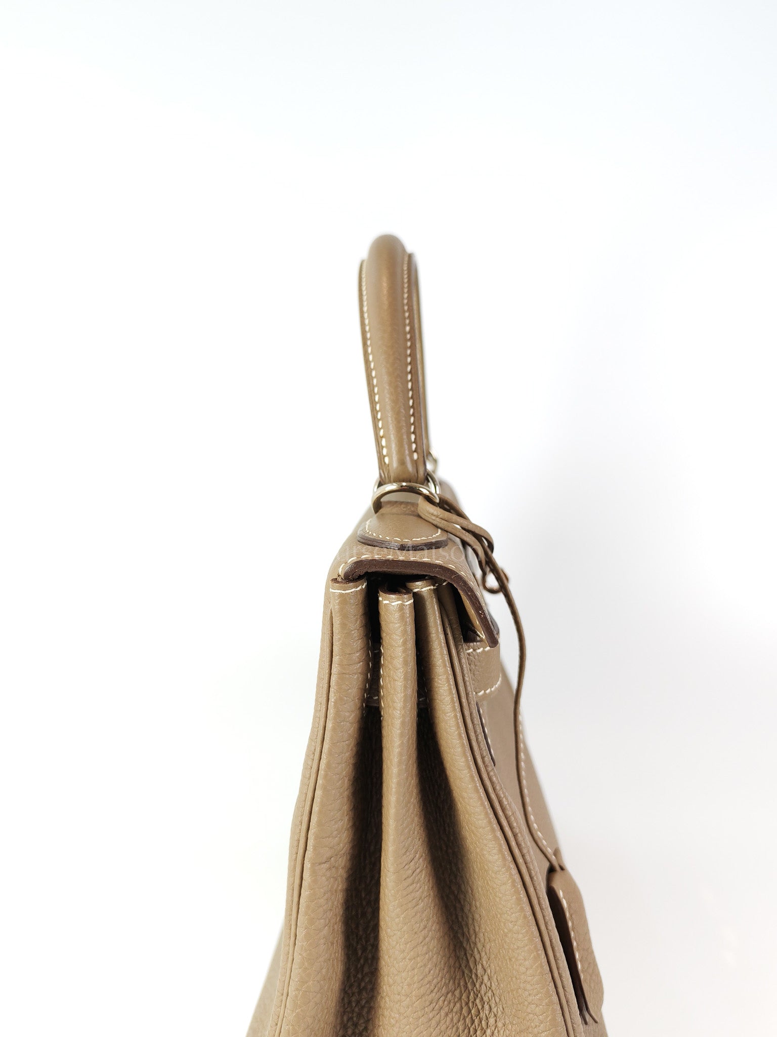 Kelly 28 Retourne in Epsom Leather and Palladium Hardware Stamp D (2019) | Purse Maison Luxury Bags Shop