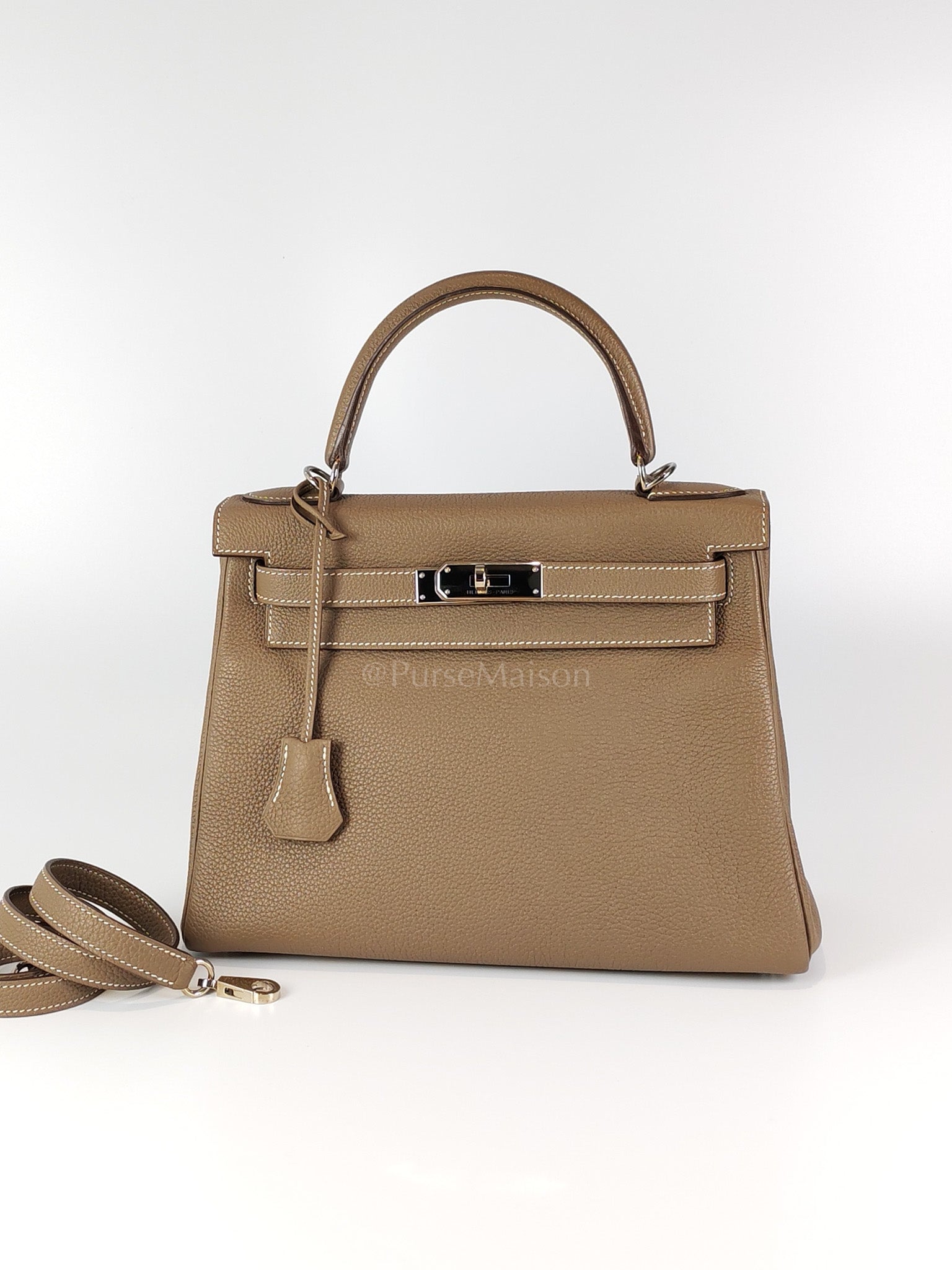 Kelly 28 Retourne in Epsom Leather and Palladium Hardware Stamp D (2019) | Purse Maison Luxury Bags Shop