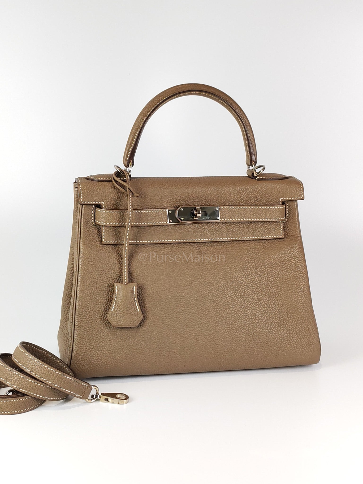 Kelly 28 Retourne in Epsom Leather and Palladium Hardware Stamp D (2019) | Purse Maison Luxury Bags Shop