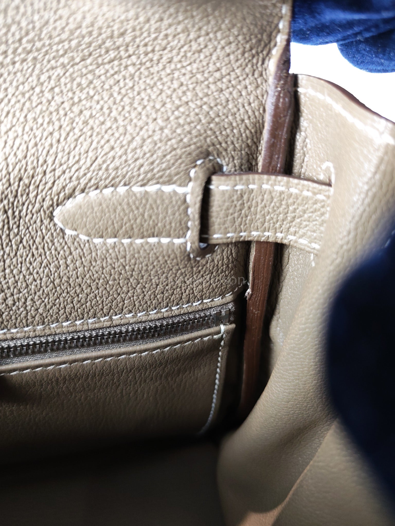 Kelly 28 Retourne in Epsom Leather and Palladium Hardware Stamp D (2019) | Purse Maison Luxury Bags Shop