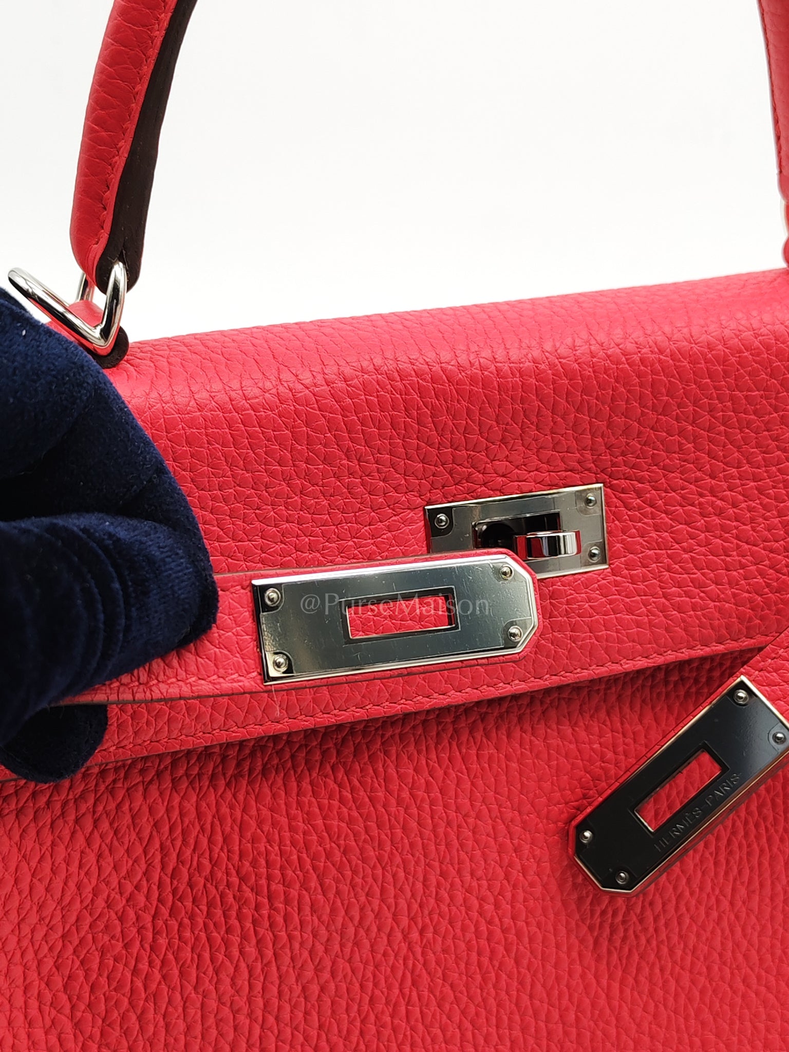 Kelly 28 Retourne in Rose Extreme Clemence in Palladium Hardware Stamp D (2019) | Purse Maison Luxury Bags Shop