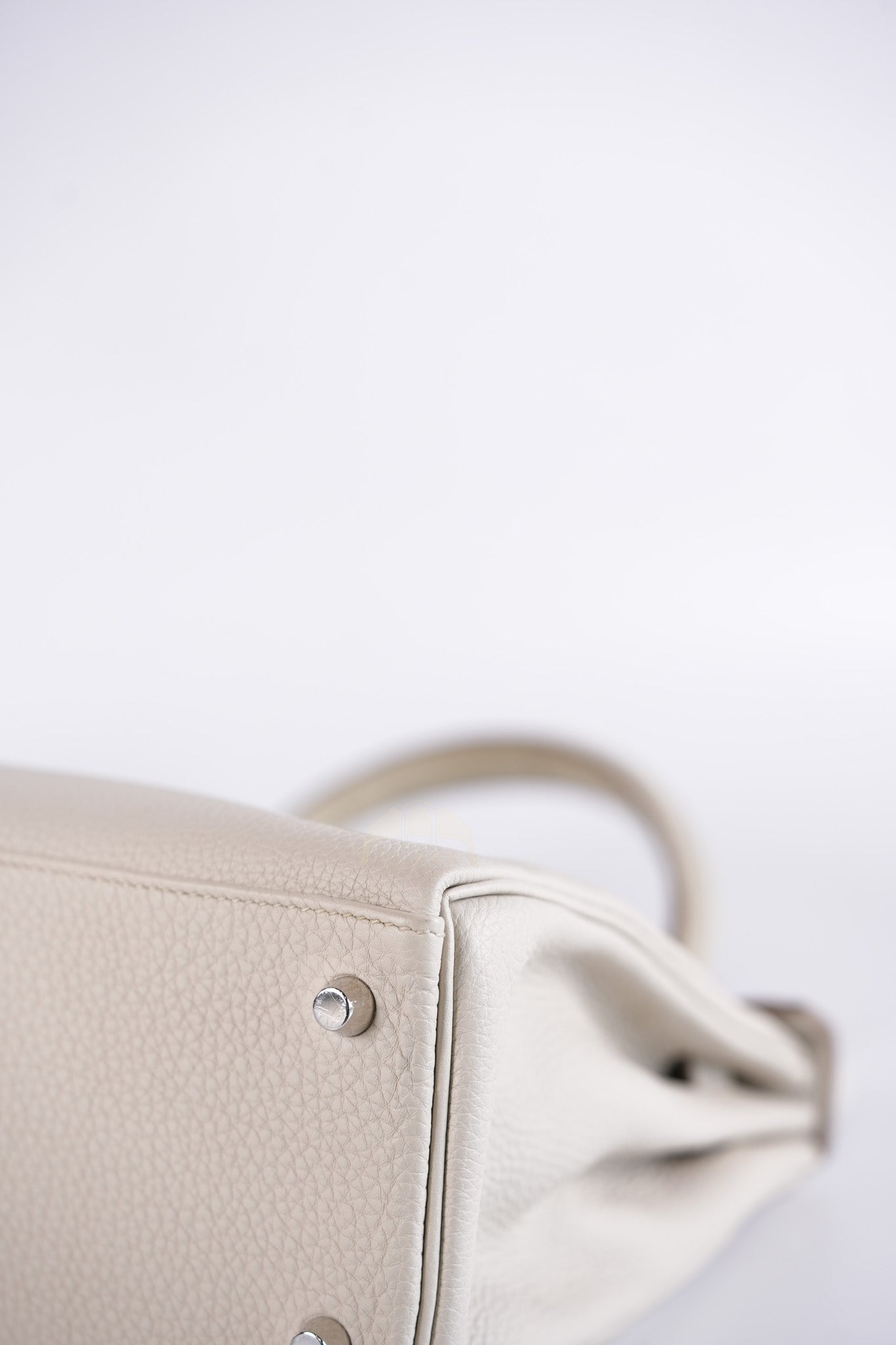 Kelly 28 Retourne Touch Beton Togo Leather in Palladium Hardware Stamp C (2018) | Purse Maison Luxury Bags Shop