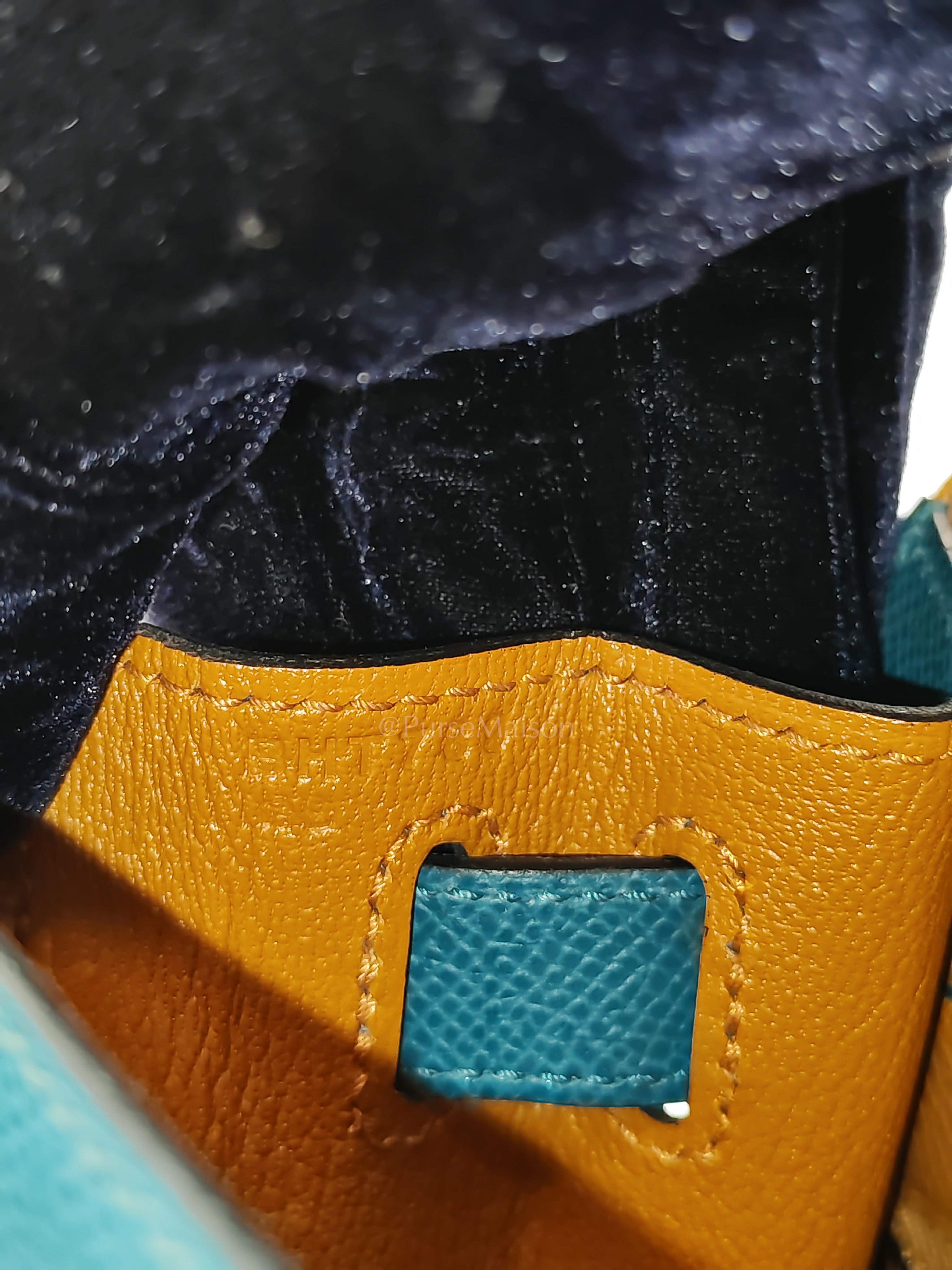 Kelly 28 Sellier Casaque Tri-color Vert Cypress/ Vert Bosphore/Gold Epsom Leather and Palladium Hardware Stamp B (2023) | Purse Maison Luxury Bags Shop