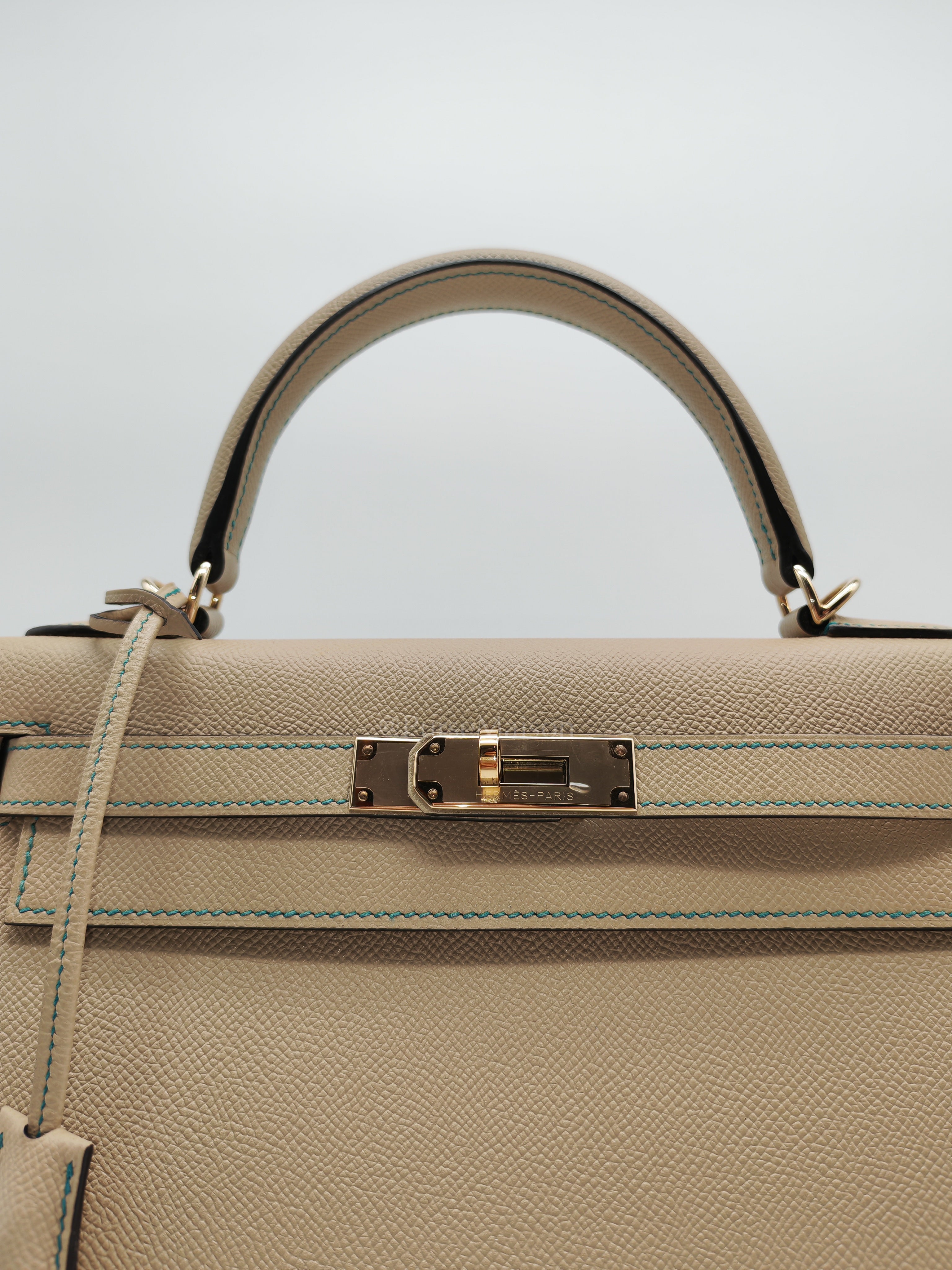 Kelly 28 Sellier Dual Color Trench/Turquoise Epsom Leather in Permabrass Hardware Stamp A(2017) | Purse Maison Luxury Bags Shop