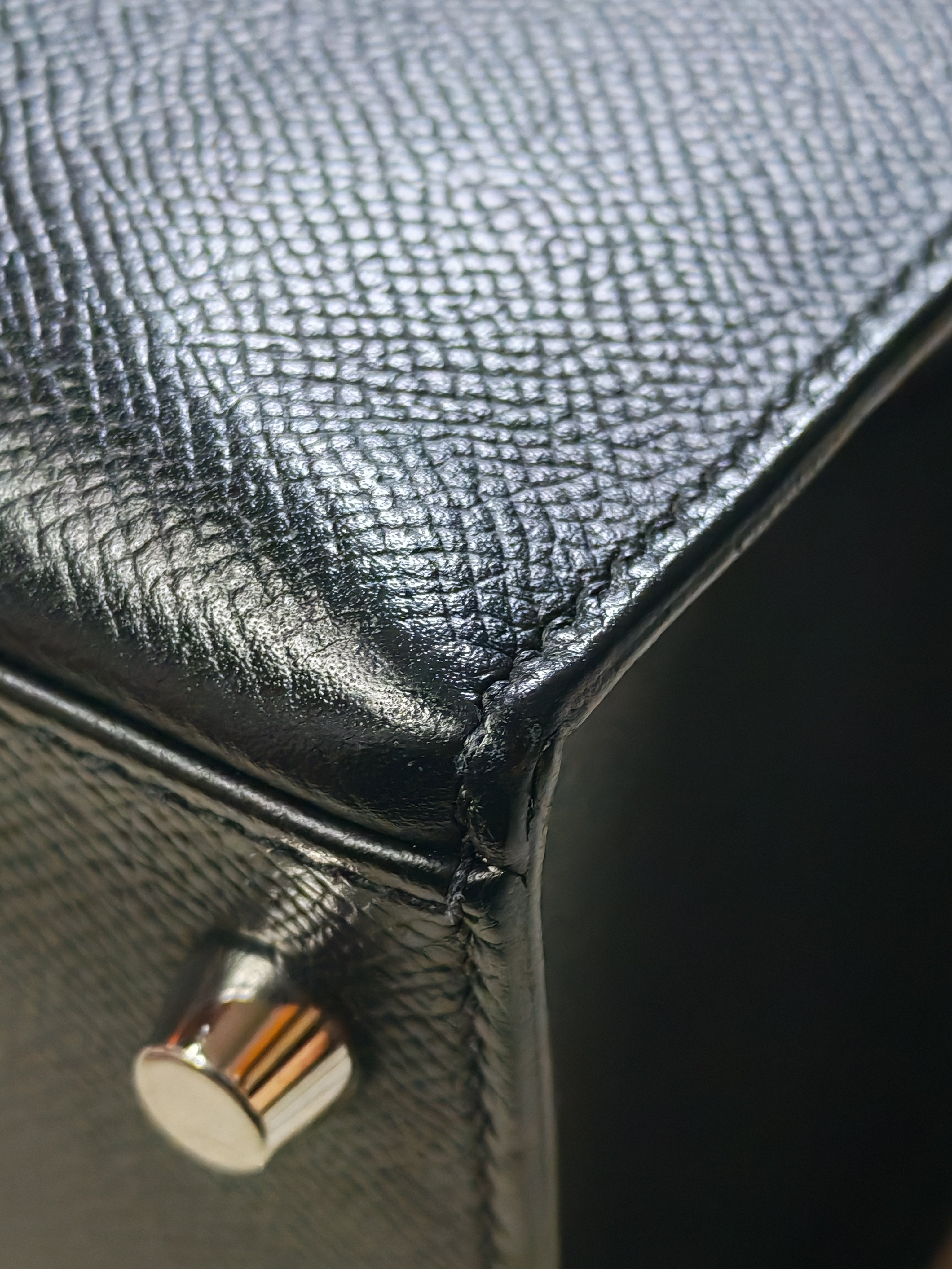 Kelly 28 Sellier in Black Epsom Leather and Palladium Hardware Stamp C (2018) | Purse Maison Luxury Bags Shop